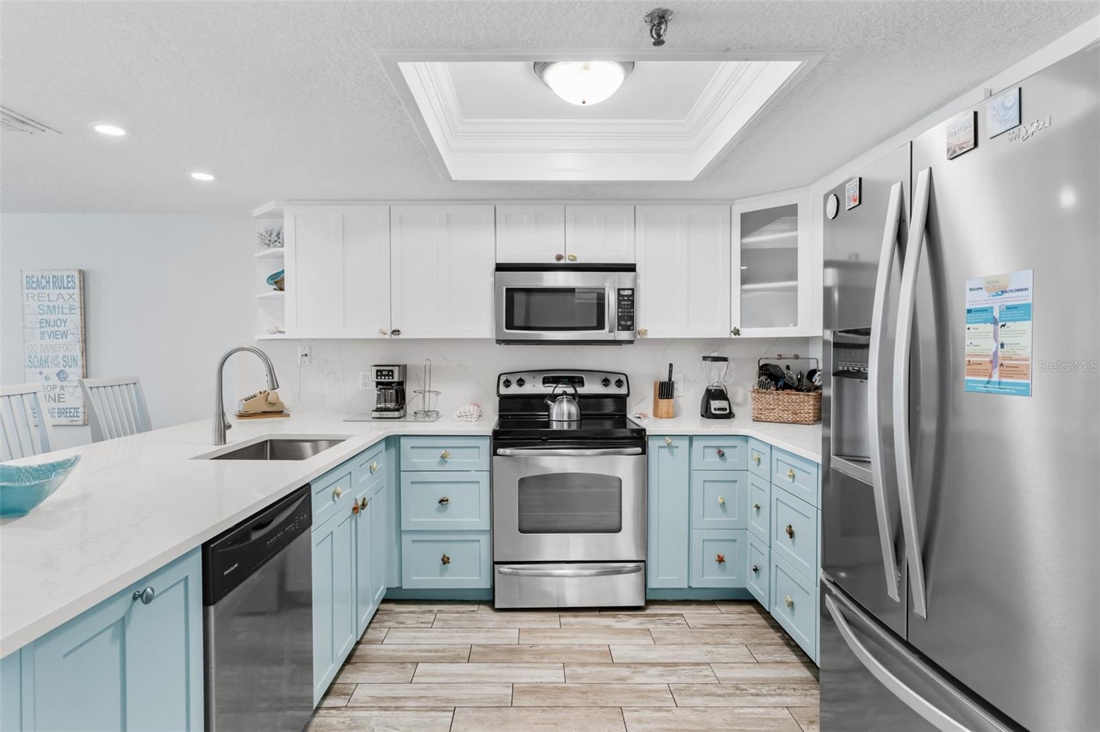 Listing photo id 13 for 18500 Gulf Boulevard 503