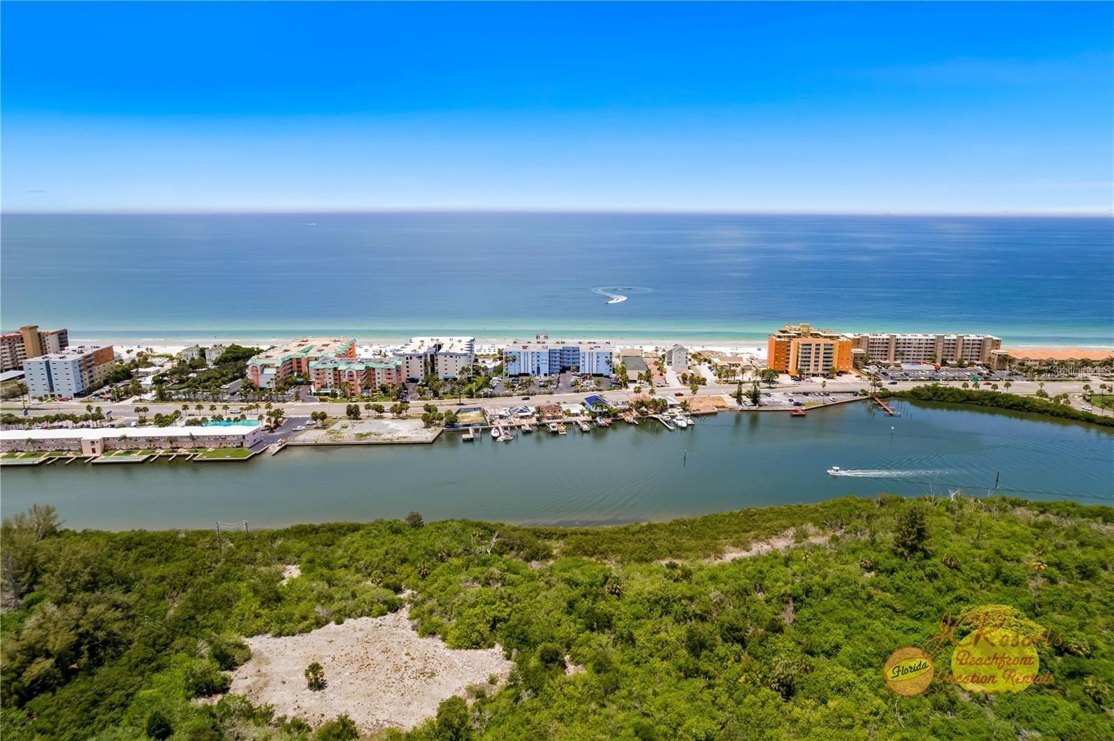 Image 2 of 2 For 18500 Gulf Boulevard 503