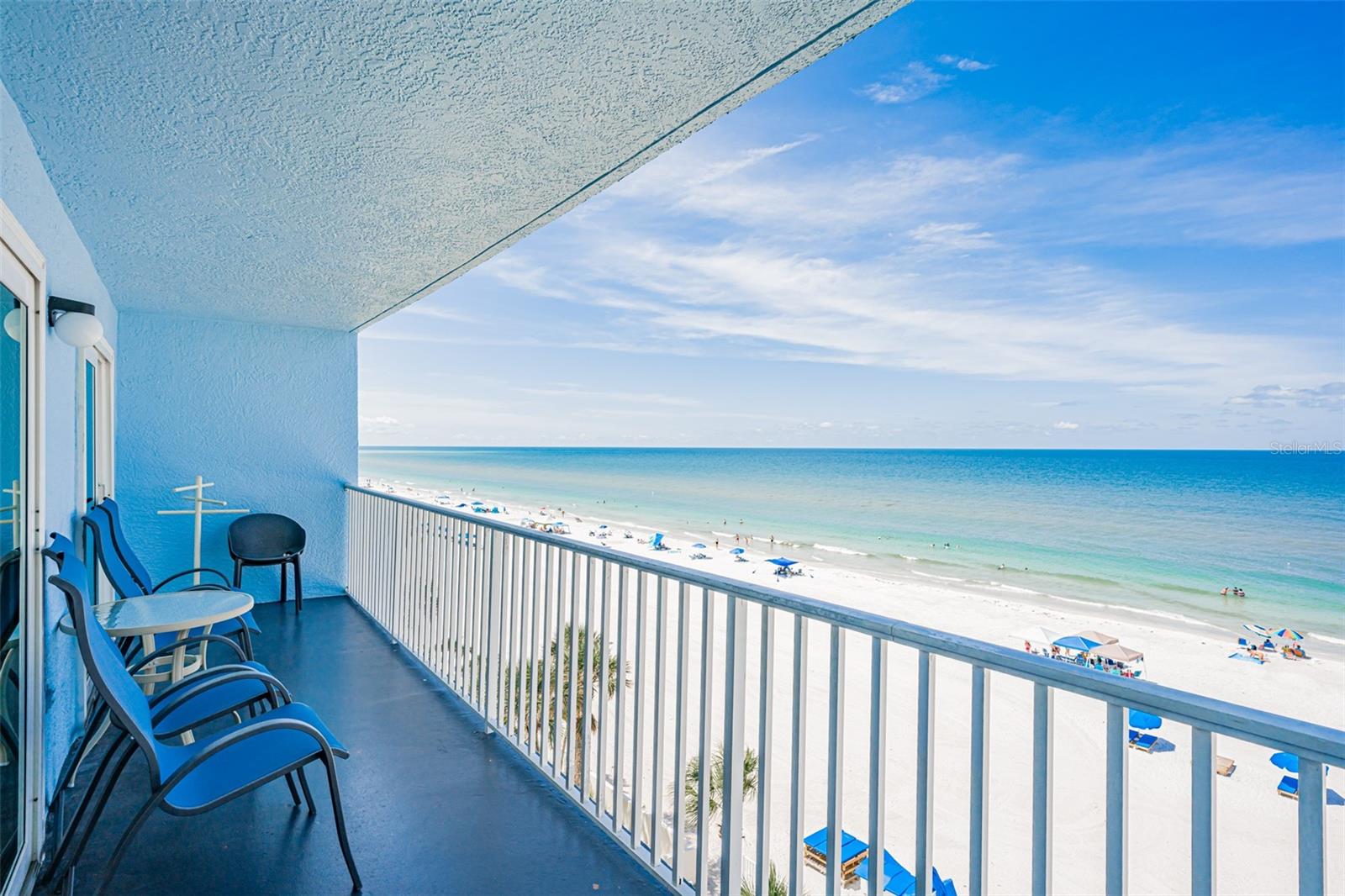 Listing photo id 1 for 18500 Gulf Boulevard 503