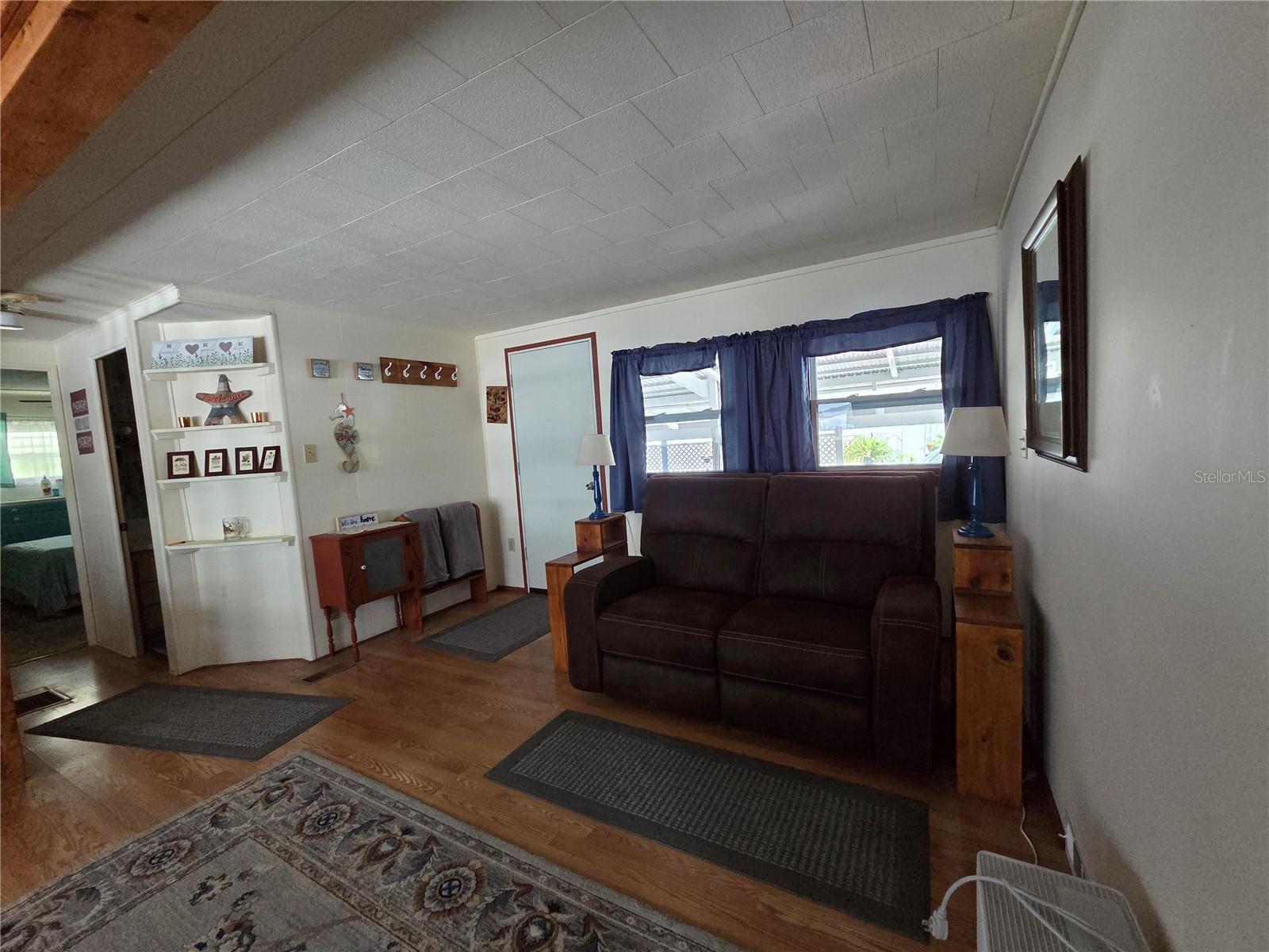 Image 8 of 20 For 7803 46th Avenue N 116