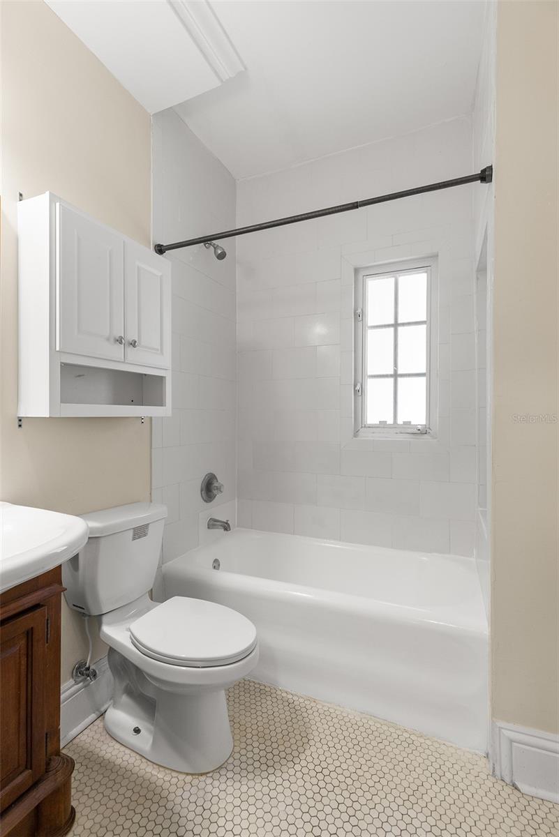 Image 23 of 25 For 2117 Dekle Avenue B1