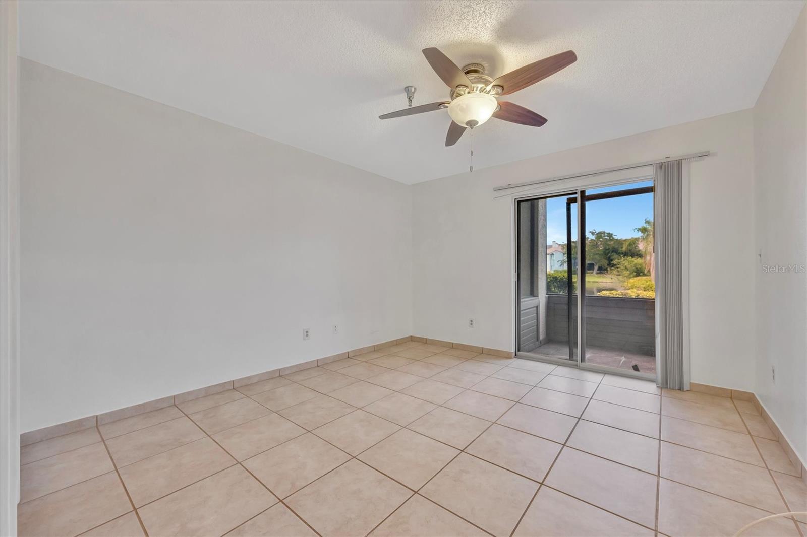 Image 15 of 22 For 10265 Gandy Boulevard N 1611