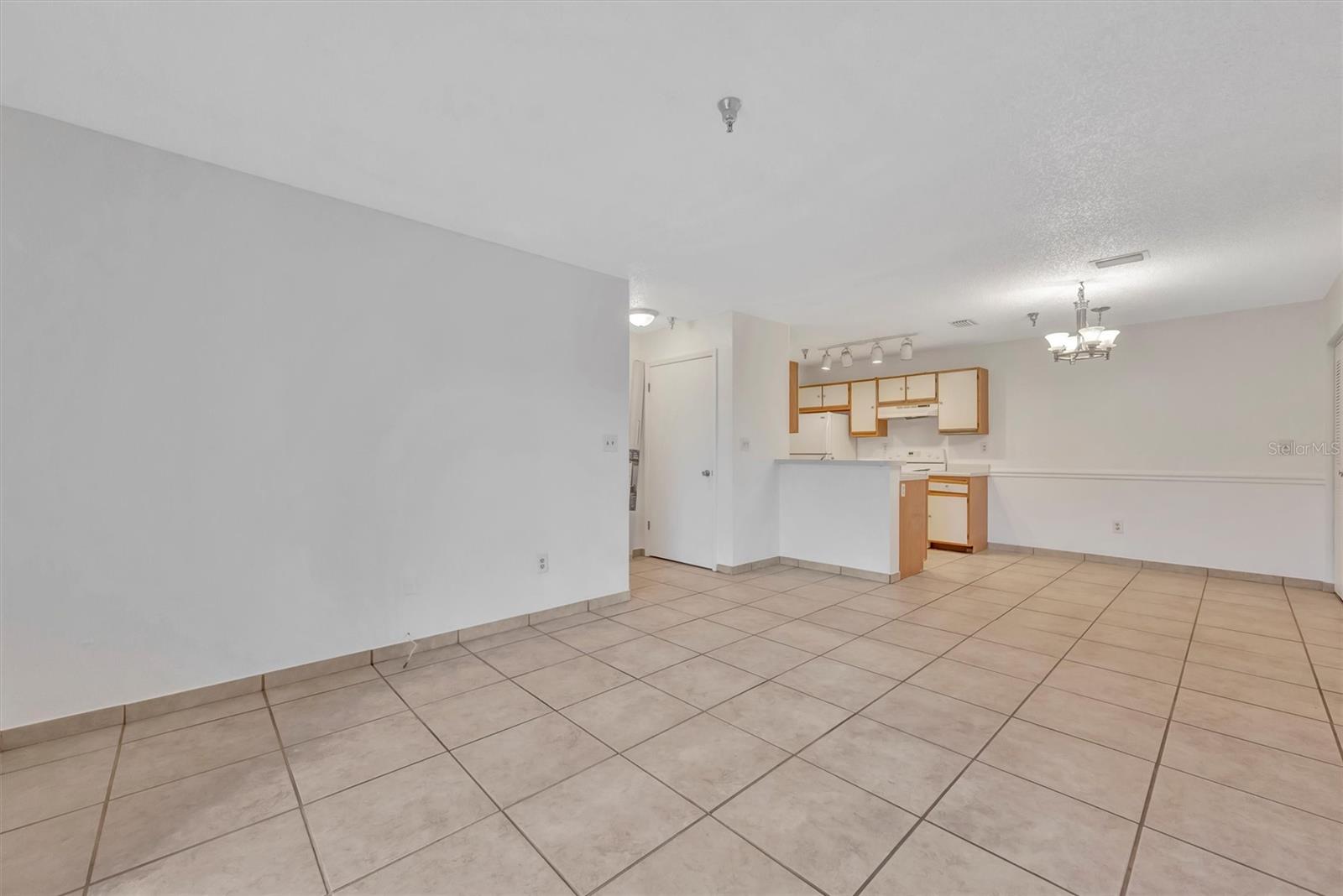 Image 5 of 22 For 10265 Gandy Boulevard N 1611