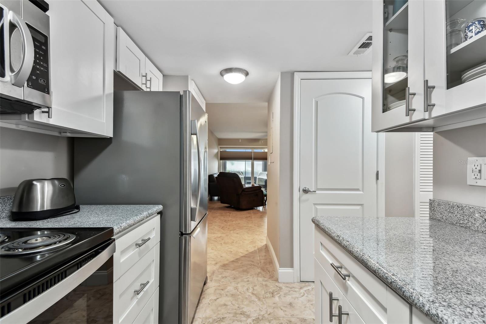 Image 12 of 25 For 7701 Starkey Road 105
