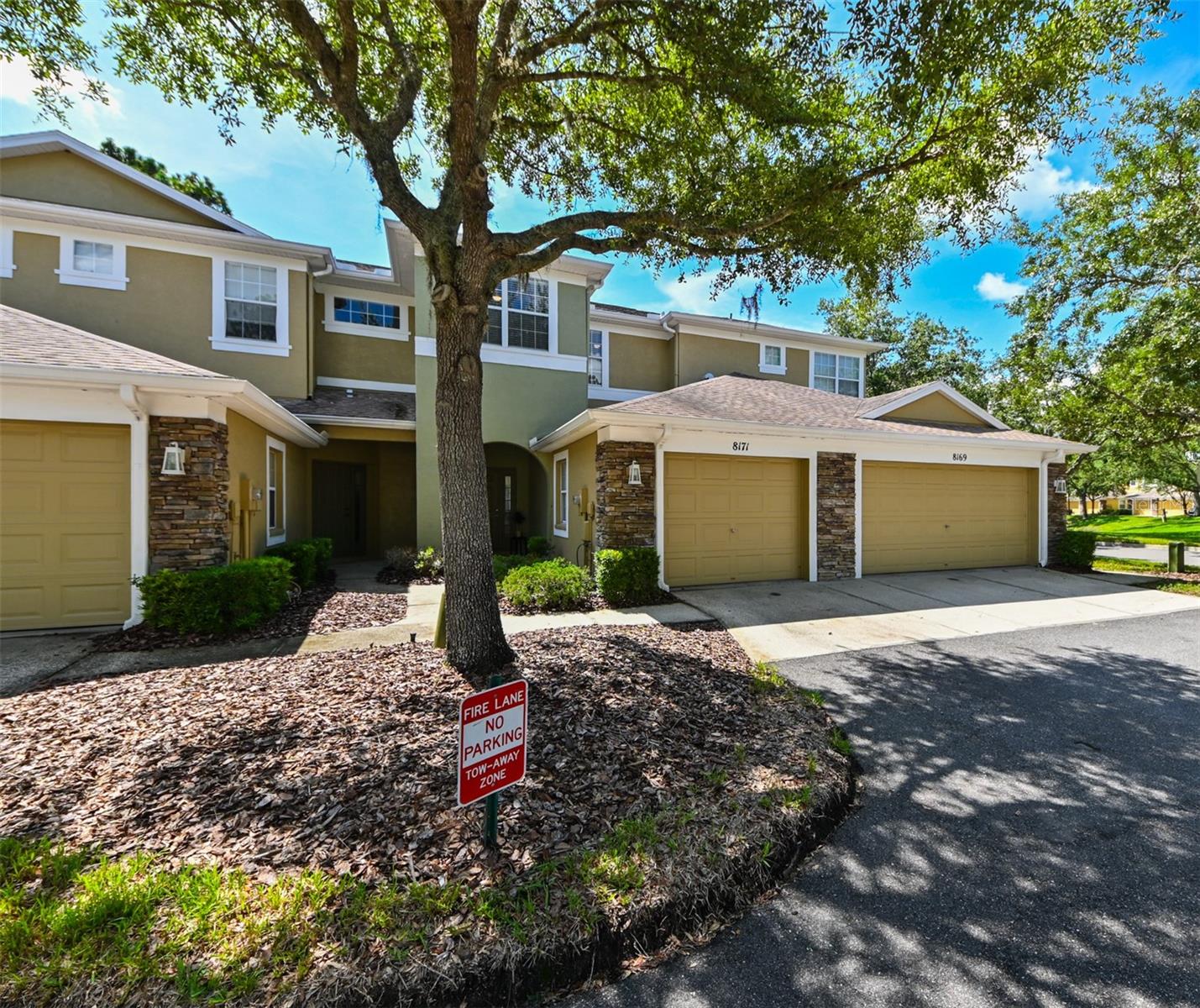 Image 3 of 50 For 8171 Stone View Drive