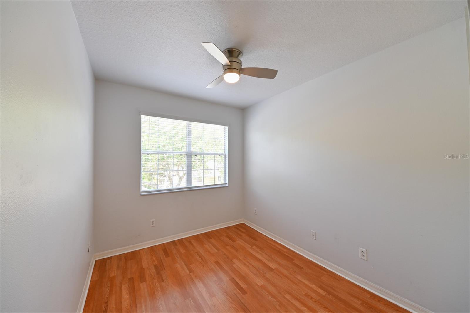 Image 31 of 50 For 8171 Stone View Drive