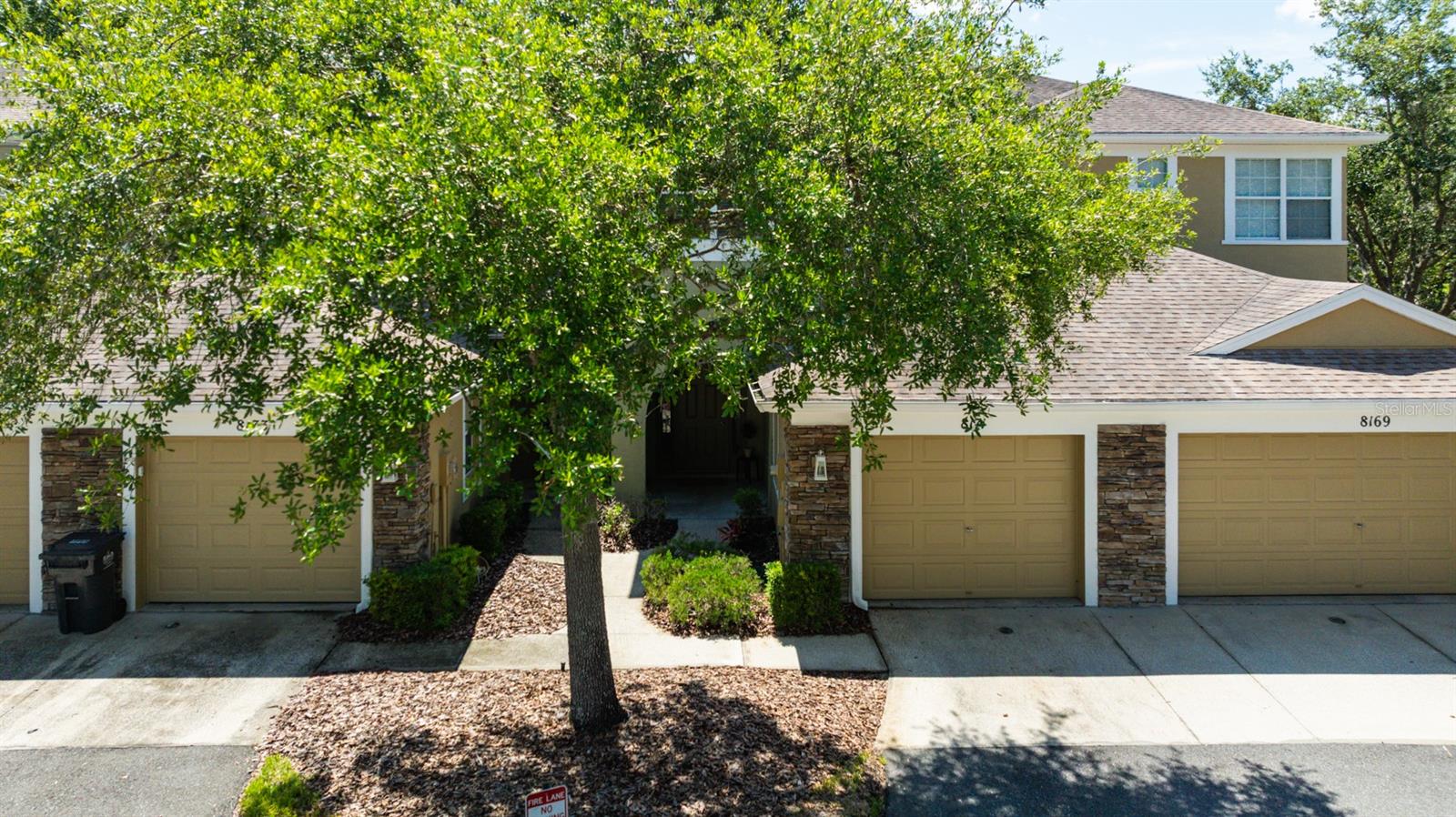 Image 4 of 50 For 8171 Stone View Drive