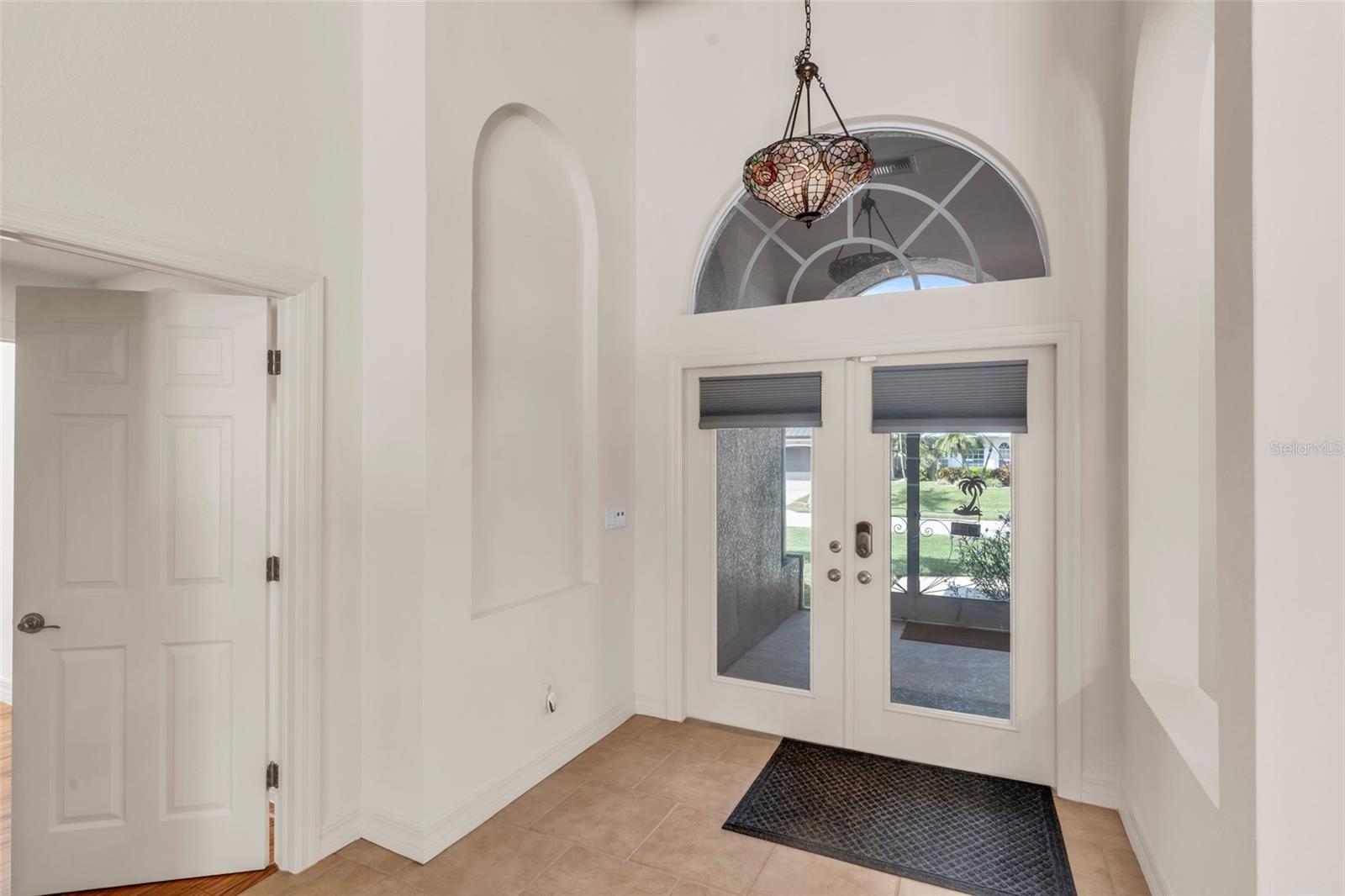 Image 6 of 28 For 5413 24th Place