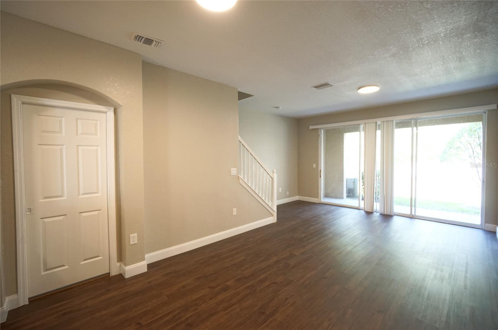 Image 12 of 25 For 4146 Bismarck Palm Drive