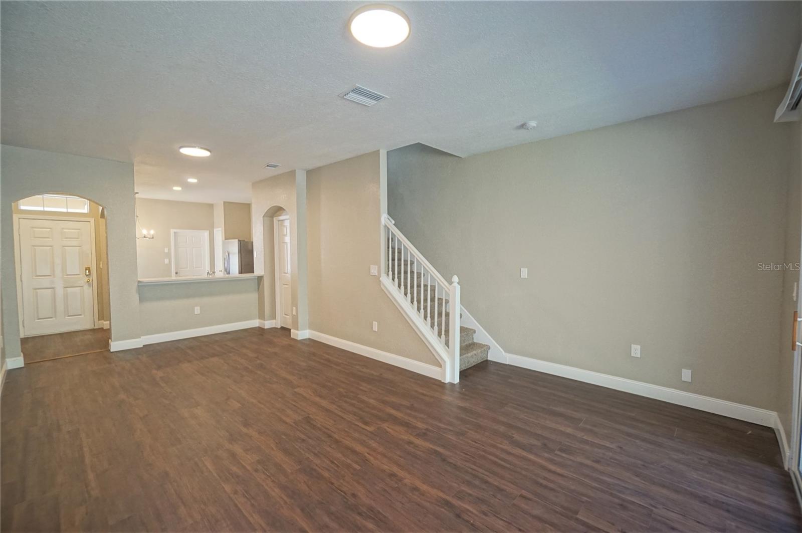 Image 13 of 25 For 4146 Bismarck Palm Drive