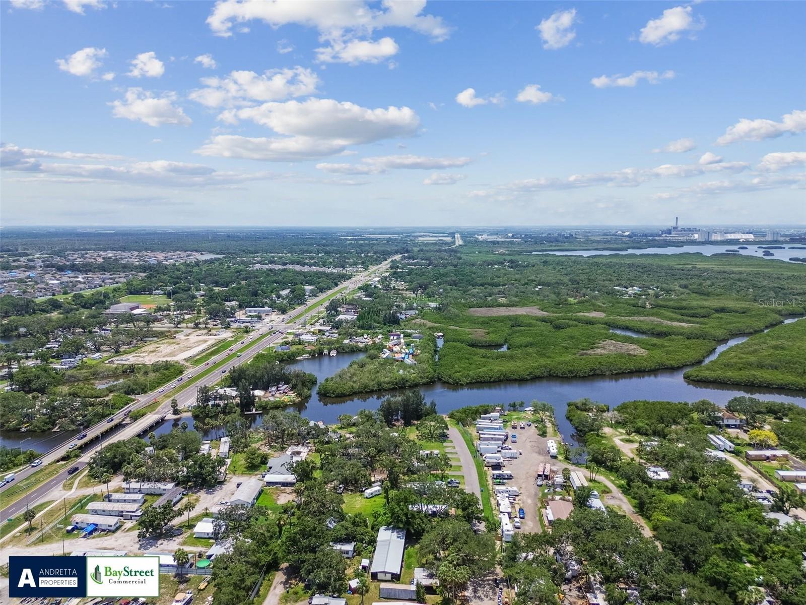 Listing photo id 5 for 11224 Restwood Drive