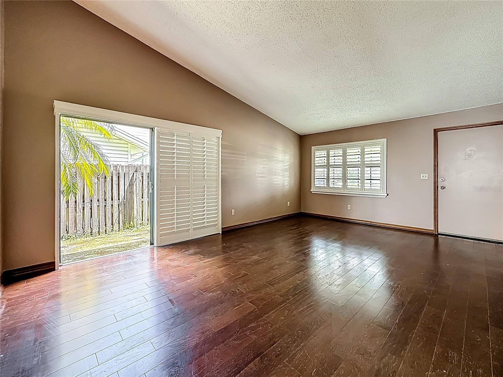 Image 16 of 50 For 1822 Tall Pines Drive