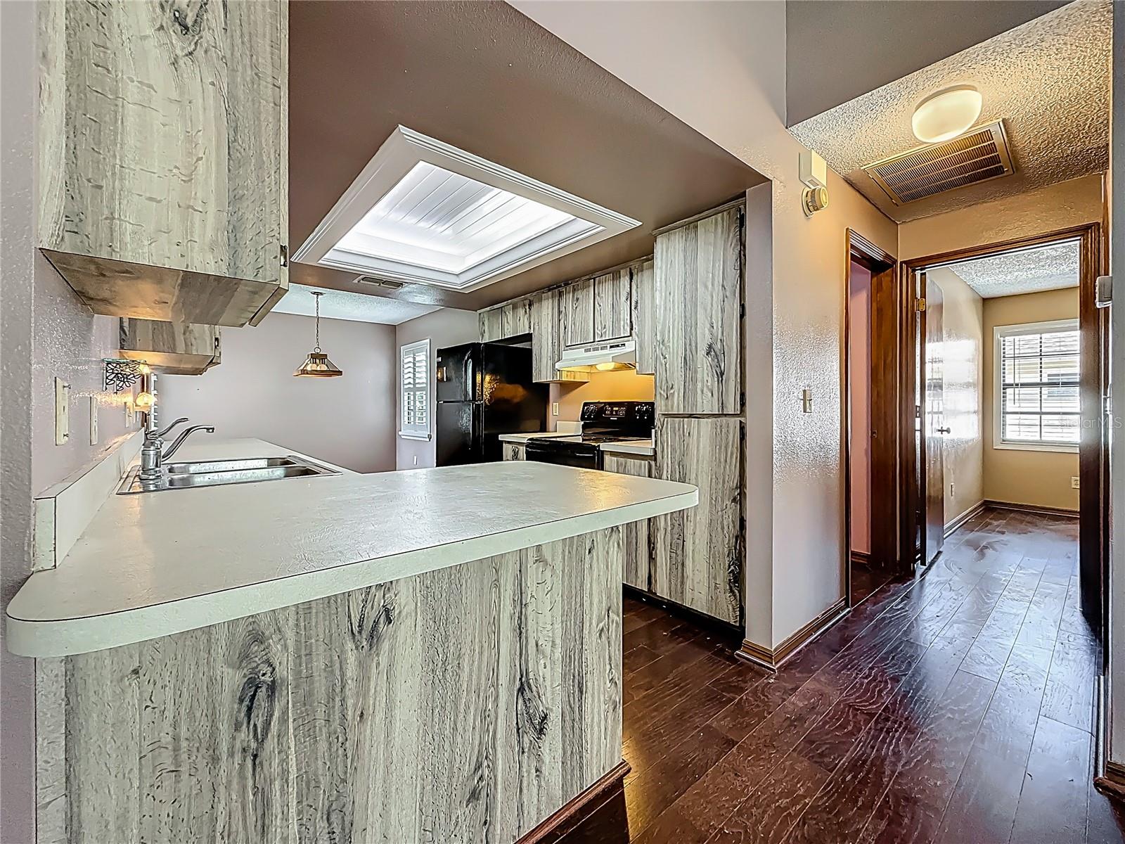 Image 18 of 50 For 1822 Tall Pines Drive