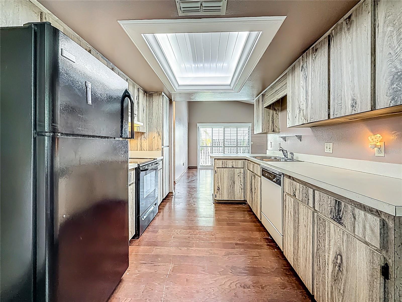 Image 24 of 50 For 1822 Tall Pines Drive