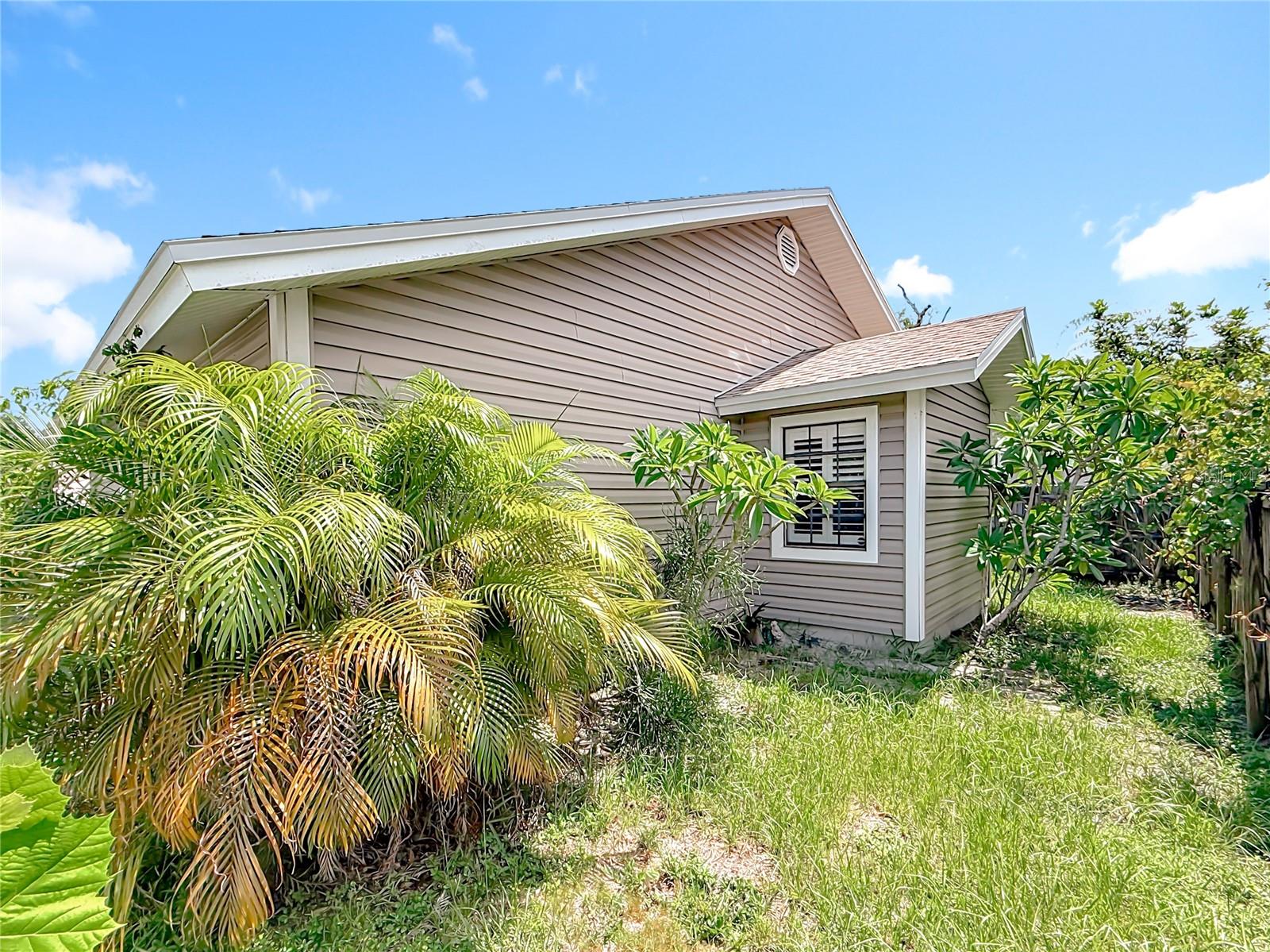 Image 42 of 50 For 1822 Tall Pines Drive