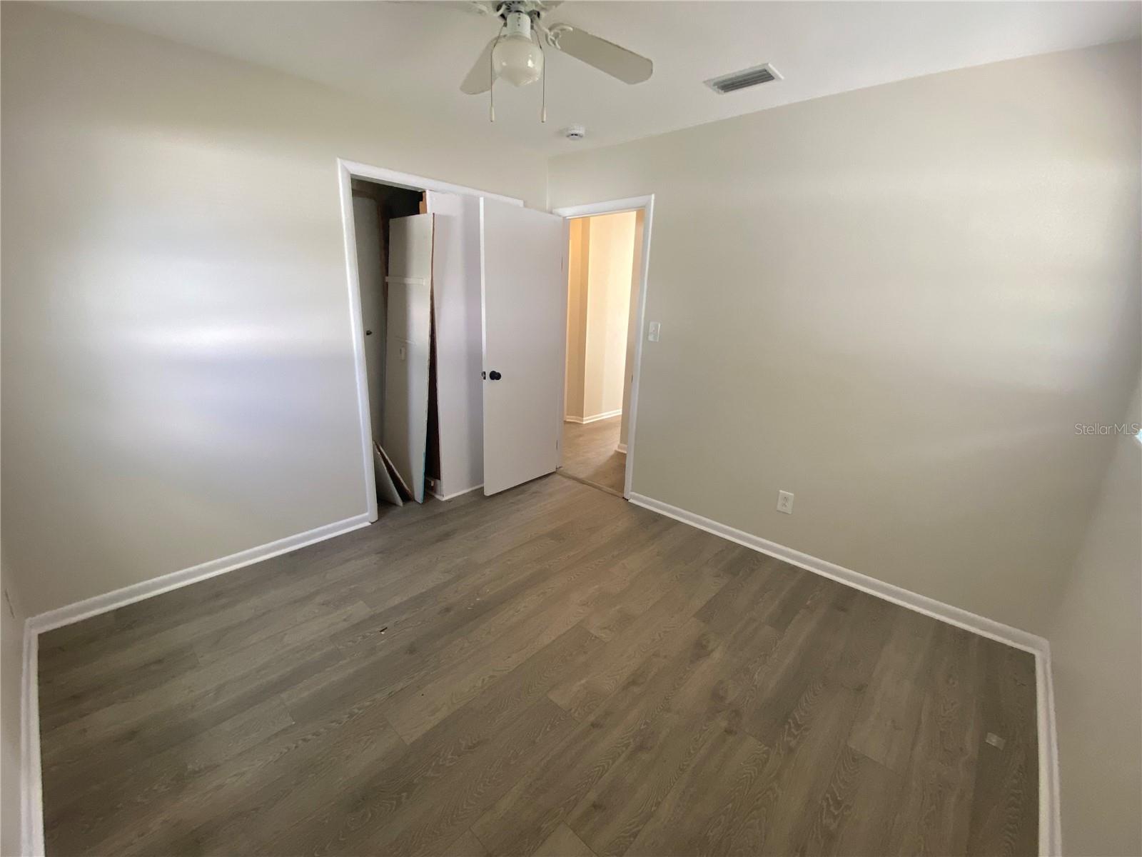 Image 17 of 23 For 10202 27th Street