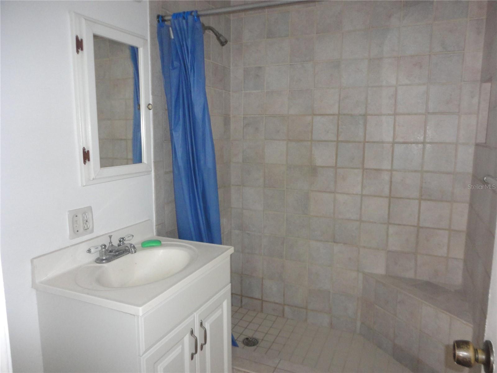 Image 21 of 23 For 10202 27th Street