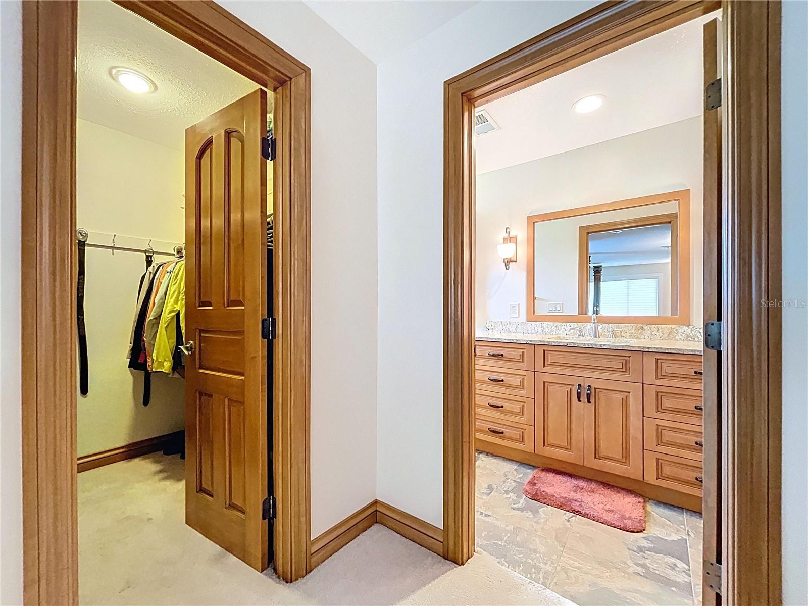 Listing photo id 27 for 11141 Carla Drive