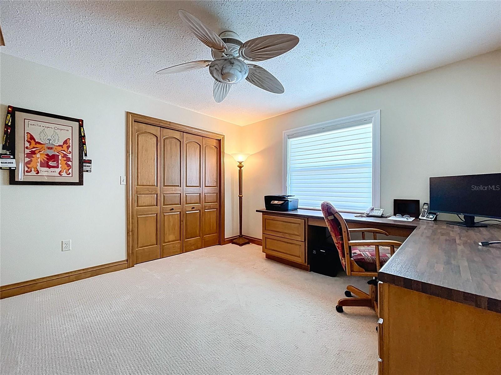 Listing photo id 33 for 11141 Carla Drive