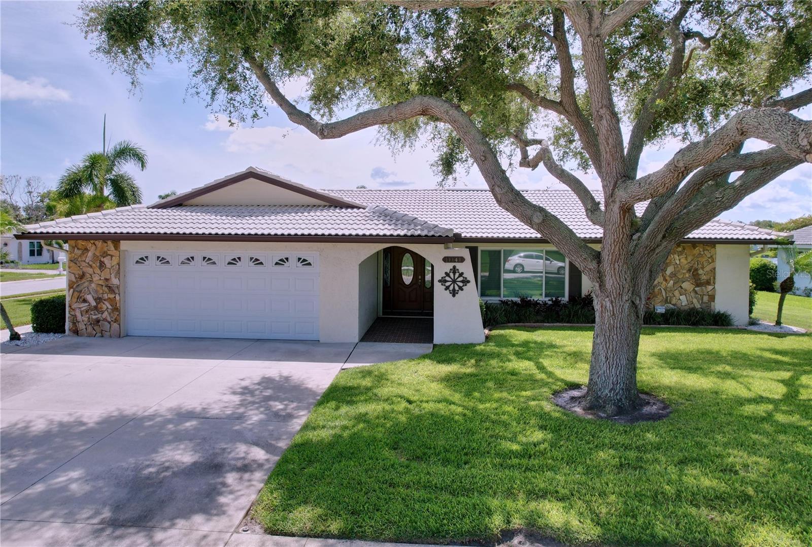 Listing photo id 46 for 11141 Carla Drive