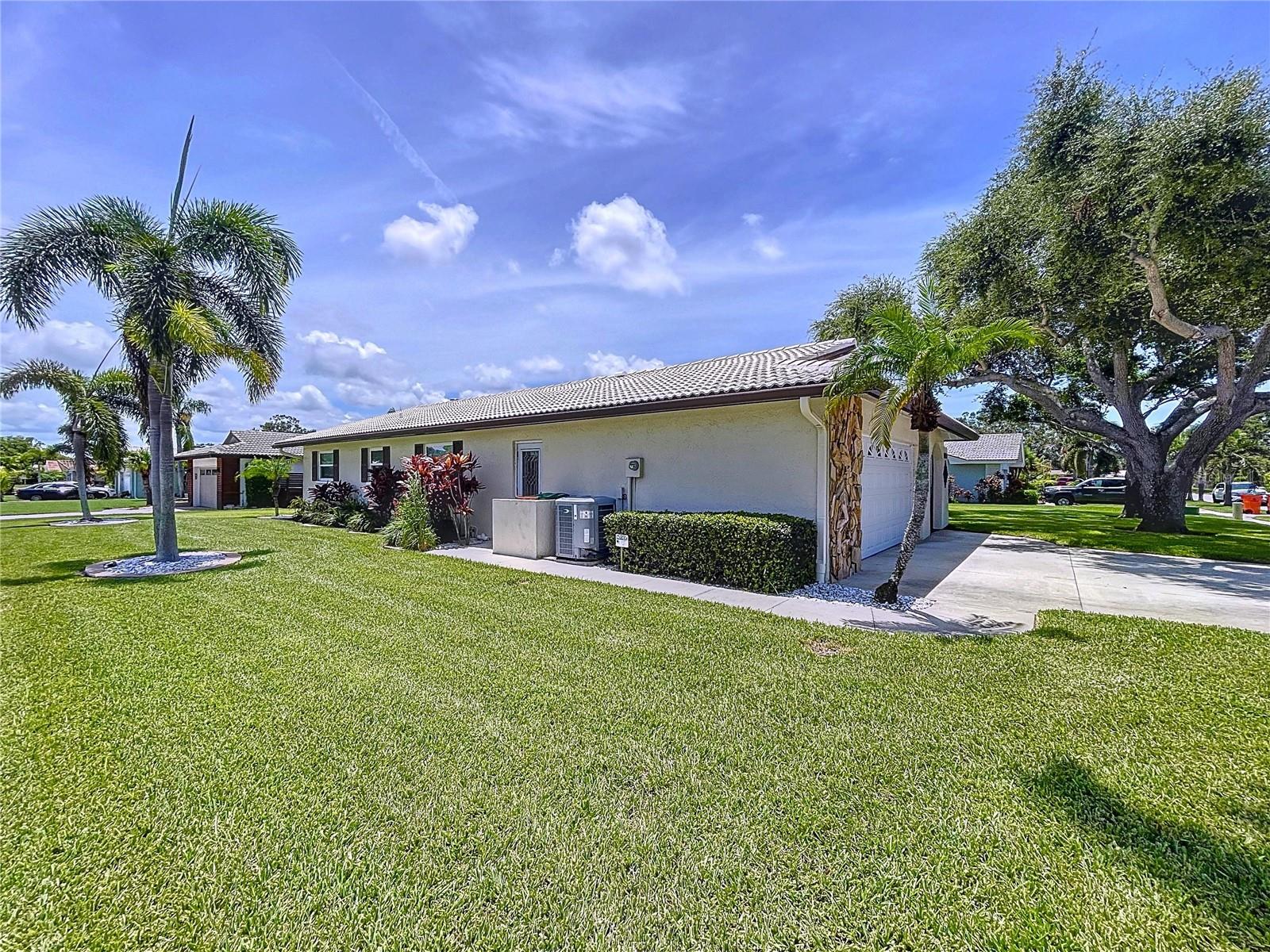 Listing photo id 49 for 11141 Carla Drive