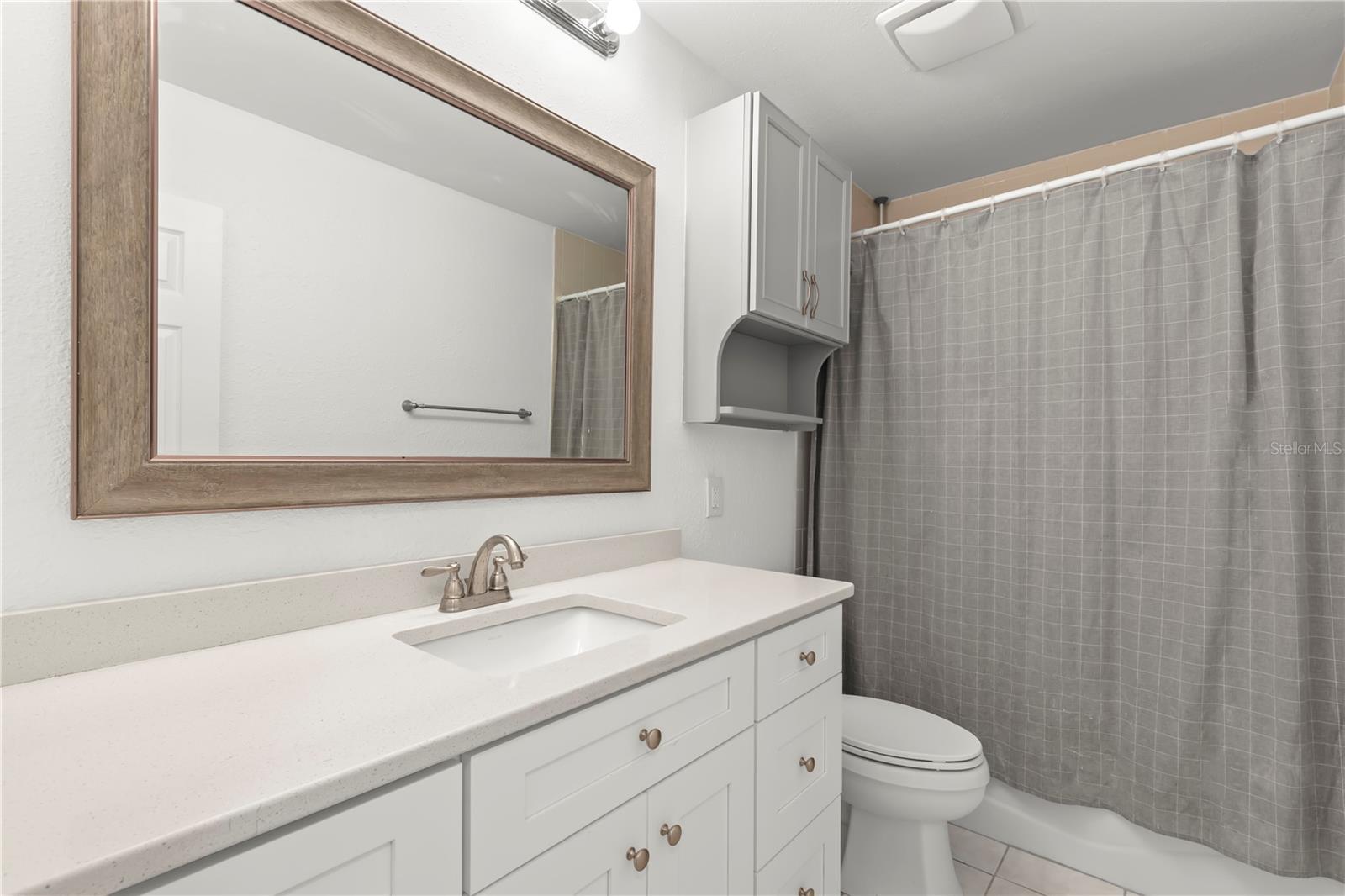 Image 22 of 31 For 8431 Riverside Drive Ne