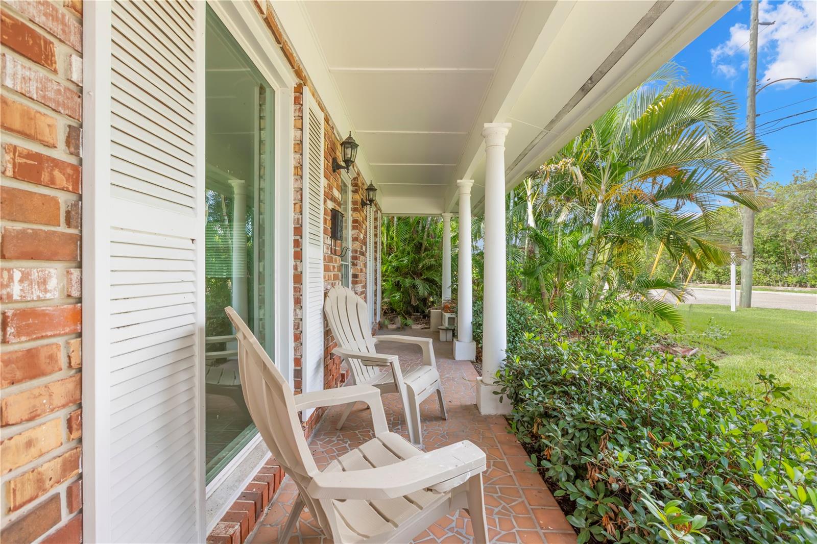 Image 3 of 31 For 8431 Riverside Drive Ne