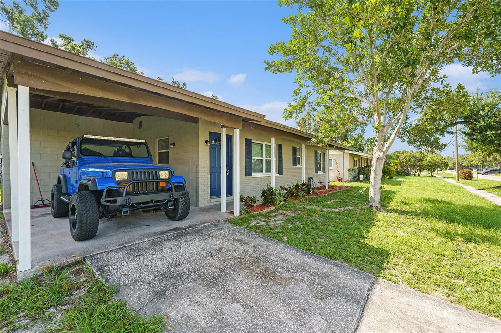 Image 2 of 31 For 6308 Lois Avenue