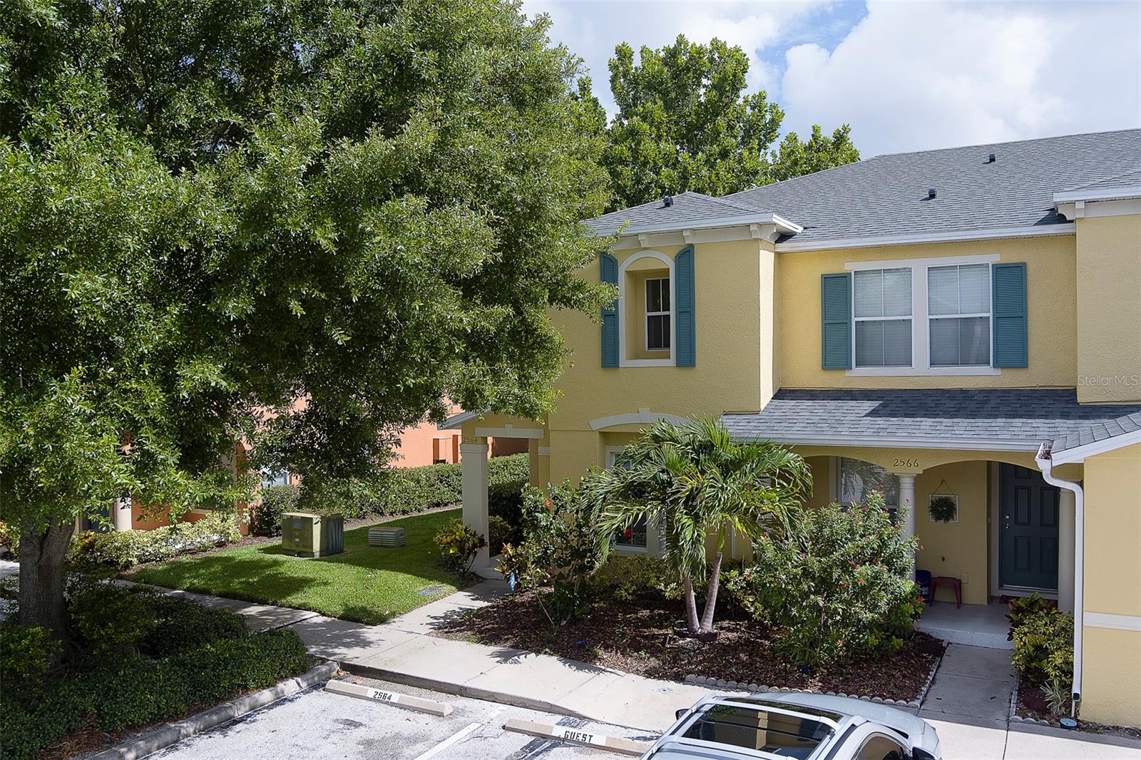 Listing photo id 0 for 2564 Hidden Cove Lane