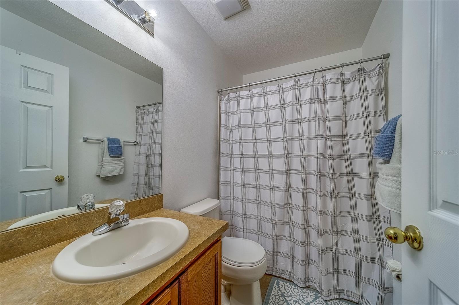 Listing photo id 21 for 2564 Hidden Cove Lane