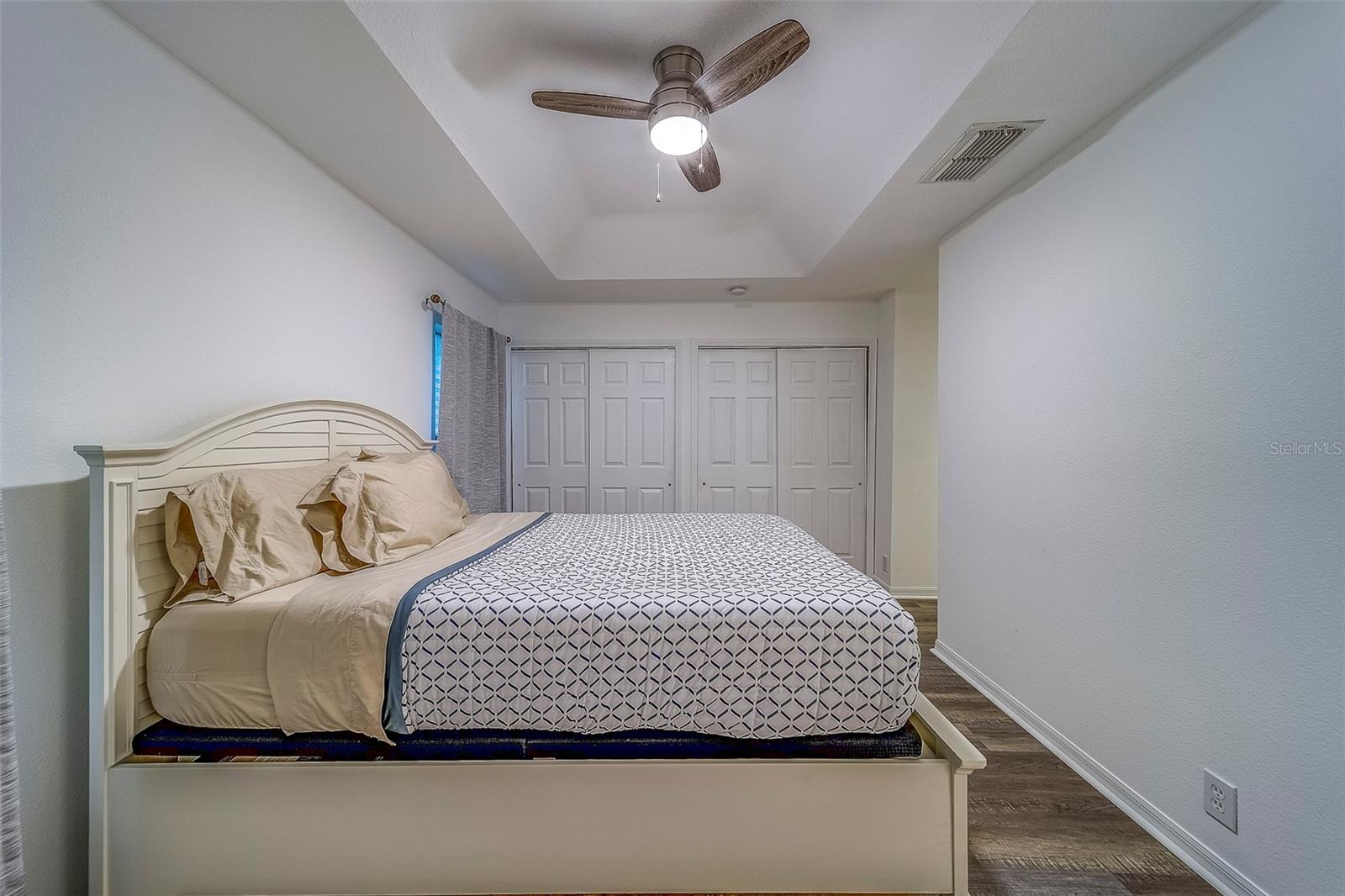Listing photo id 24 for 2564 Hidden Cove Lane