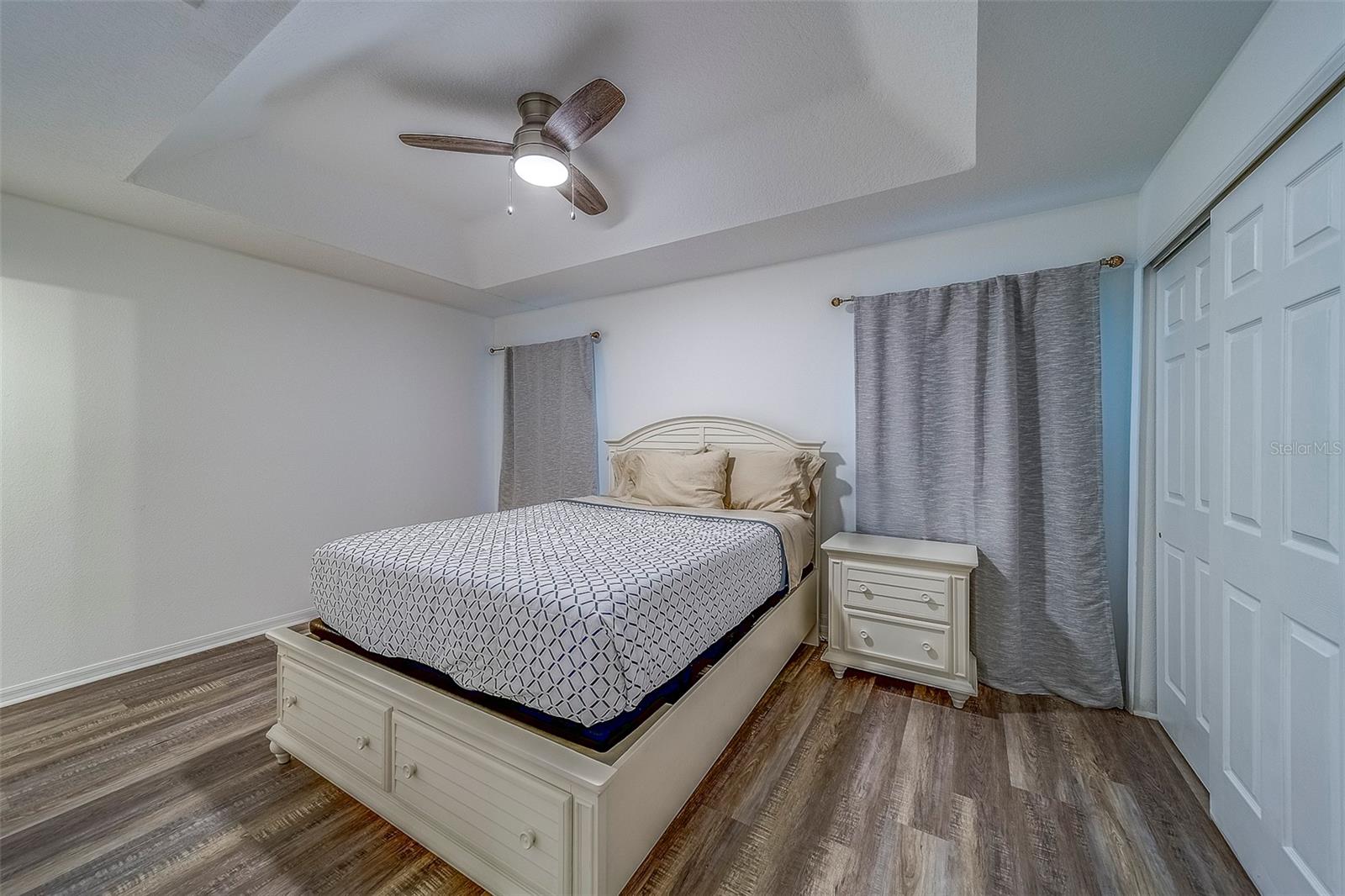 Listing photo id 25 for 2564 Hidden Cove Lane