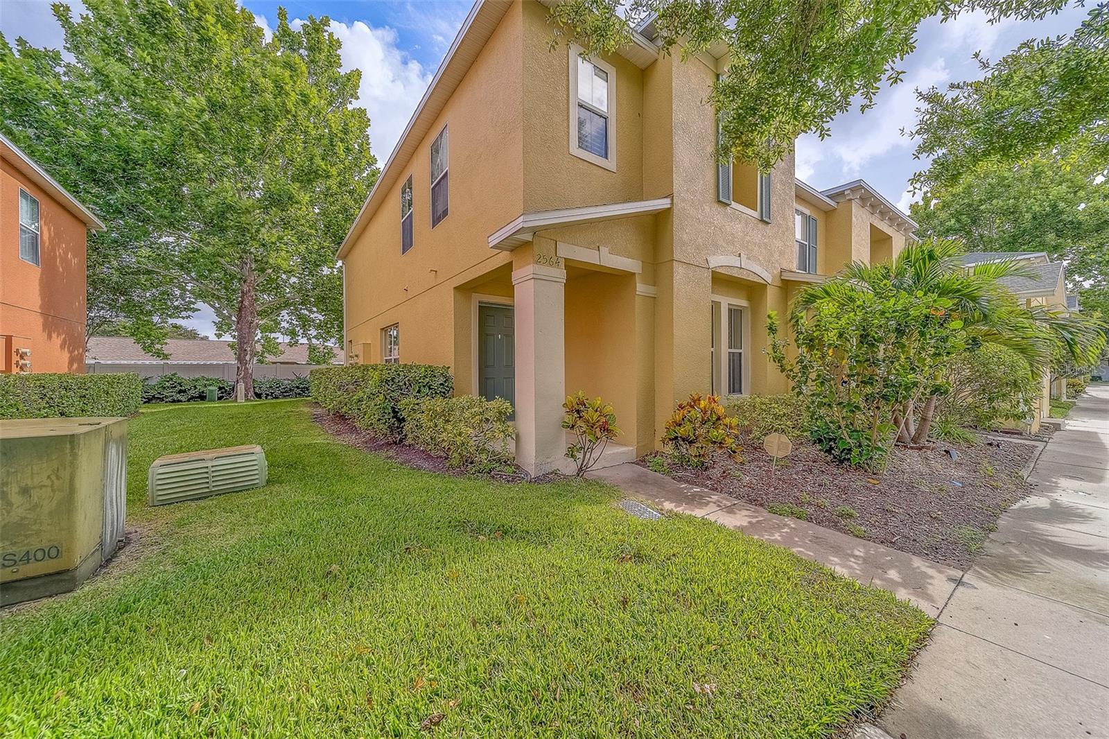 Listing photo id 37 for 2564 Hidden Cove Lane
