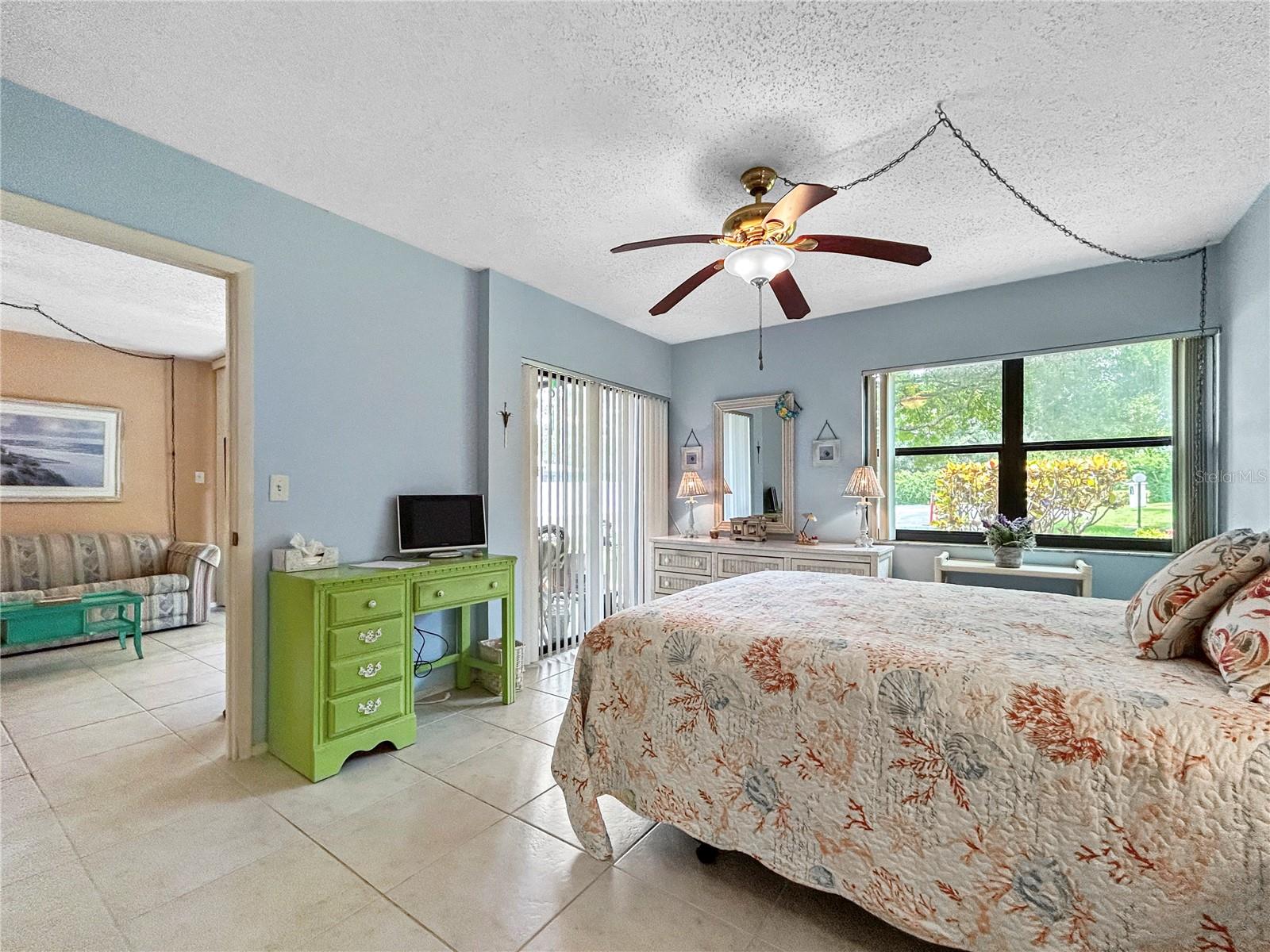Image 14 of 40 For 14130 Rosemary Lane 6101