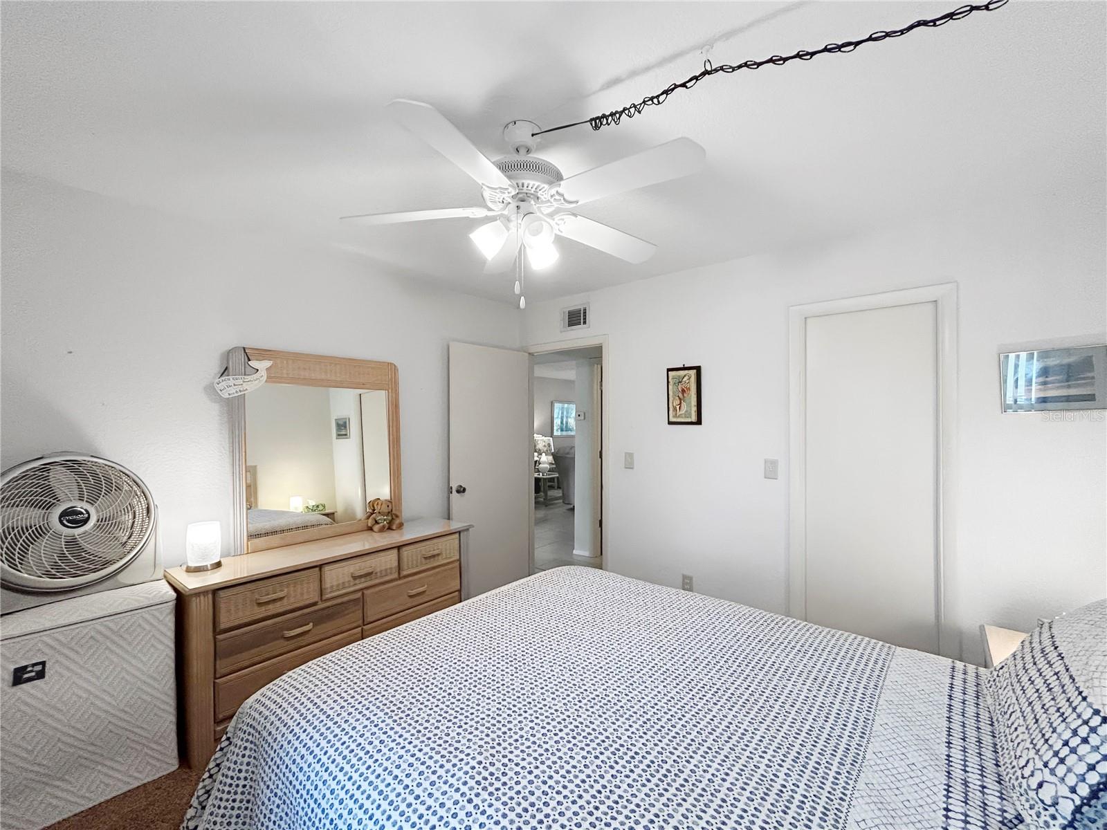 Image 23 of 40 For 14130 Rosemary Lane 6101