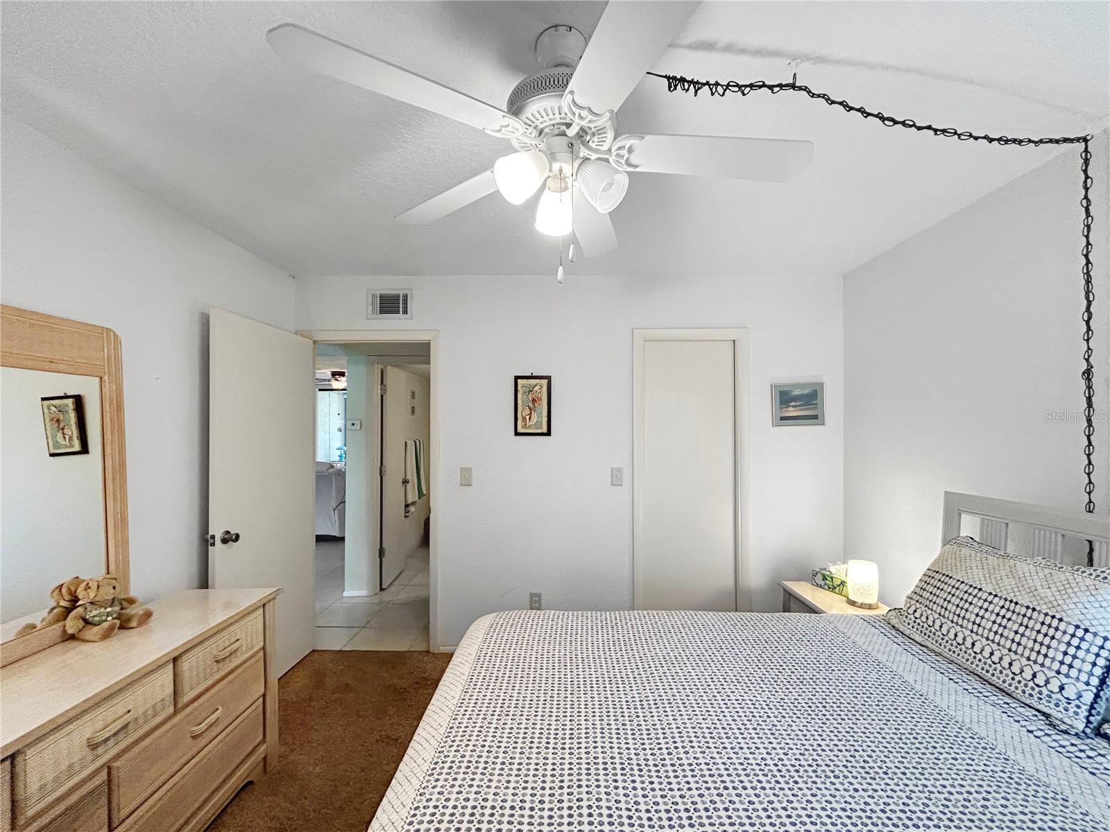 Image 25 of 40 For 14130 Rosemary Lane 6101