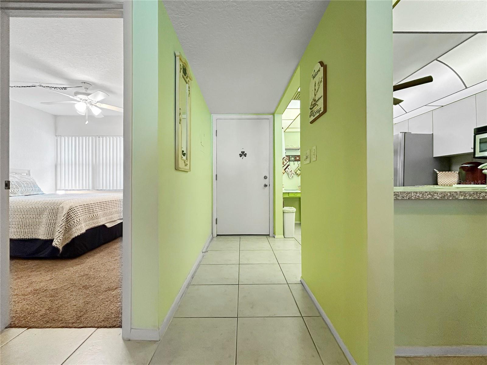 Image 5 of 40 For 14130 Rosemary Lane 6101