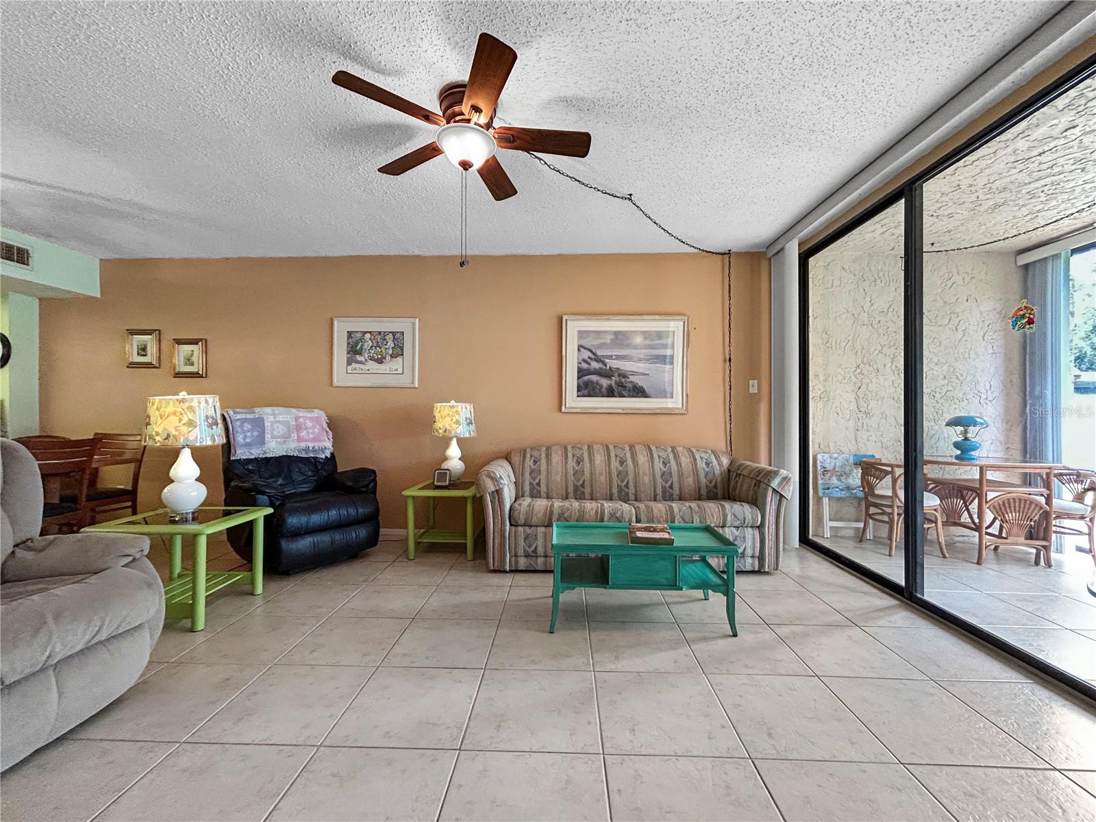 Image 7 of 40 For 14130 Rosemary Lane 6101