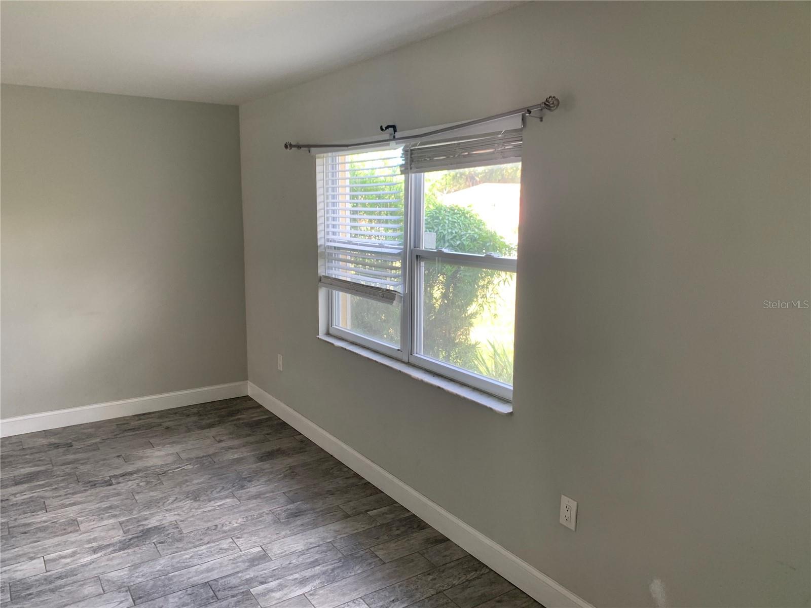 Image 13 of 28 For 10440 Gatling Street