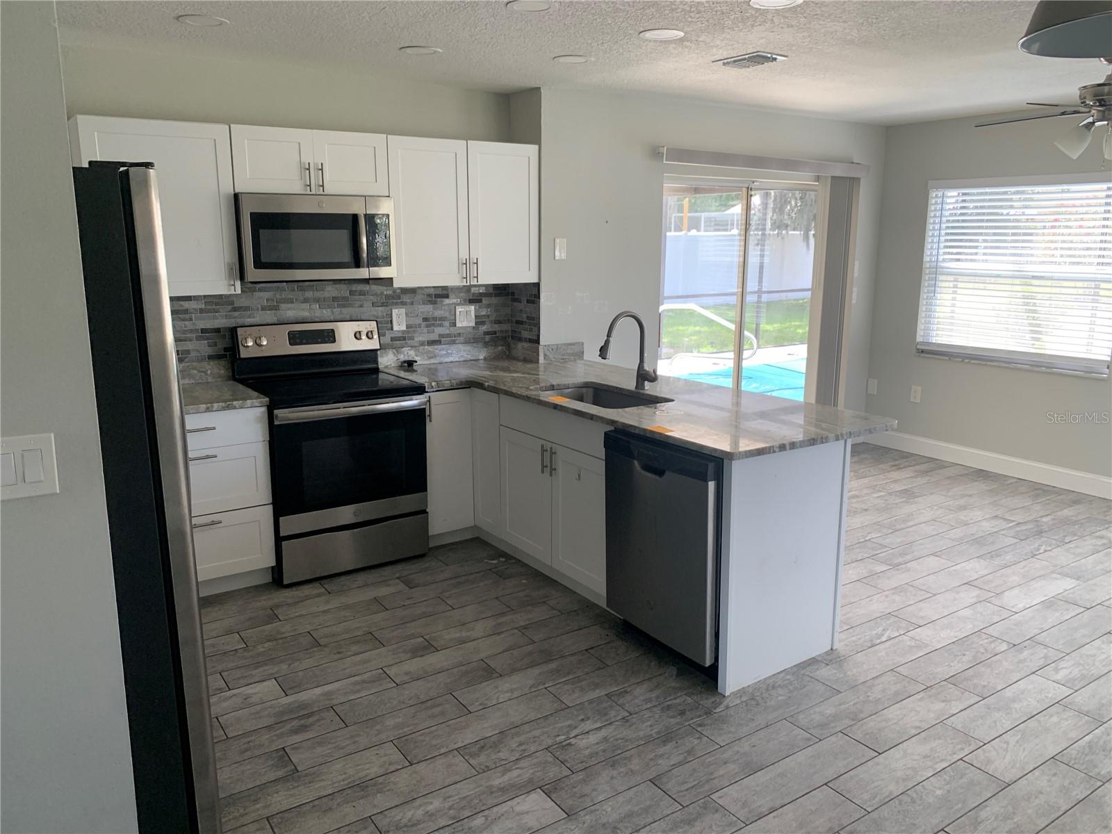 Image 16 of 28 For 10440 Gatling Street