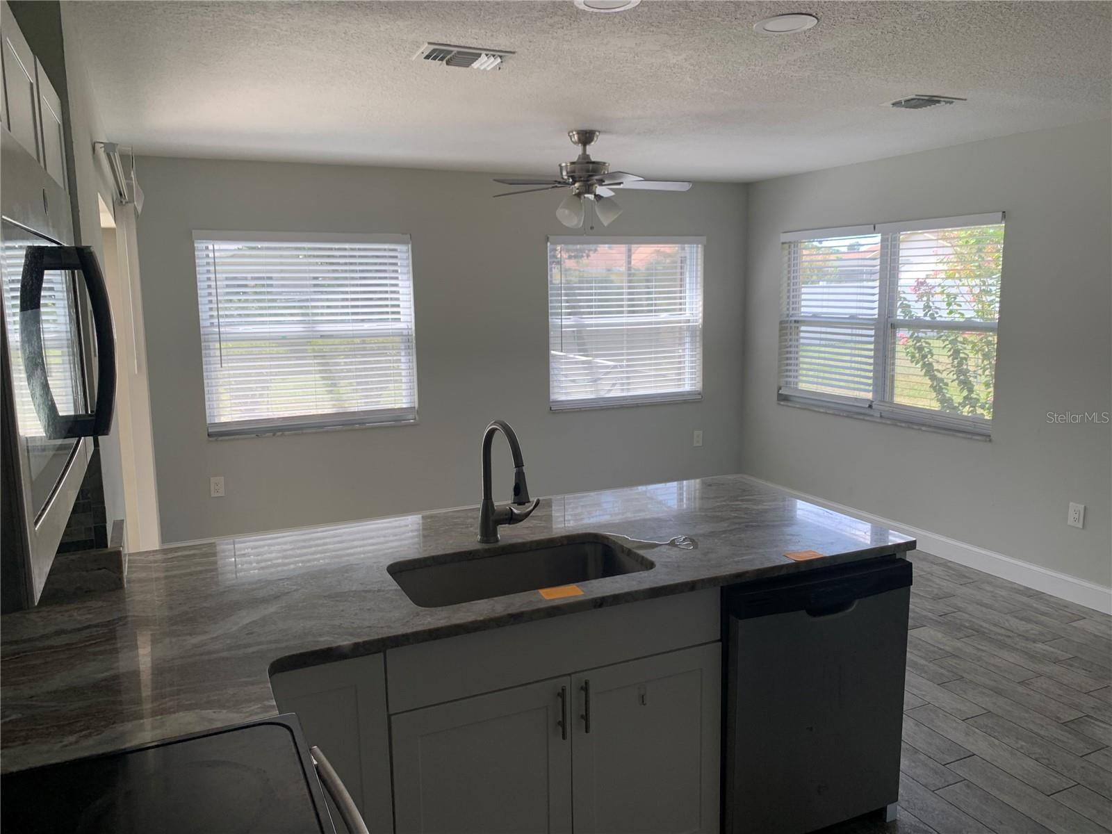 Image 19 of 28 For 10440 Gatling Street
