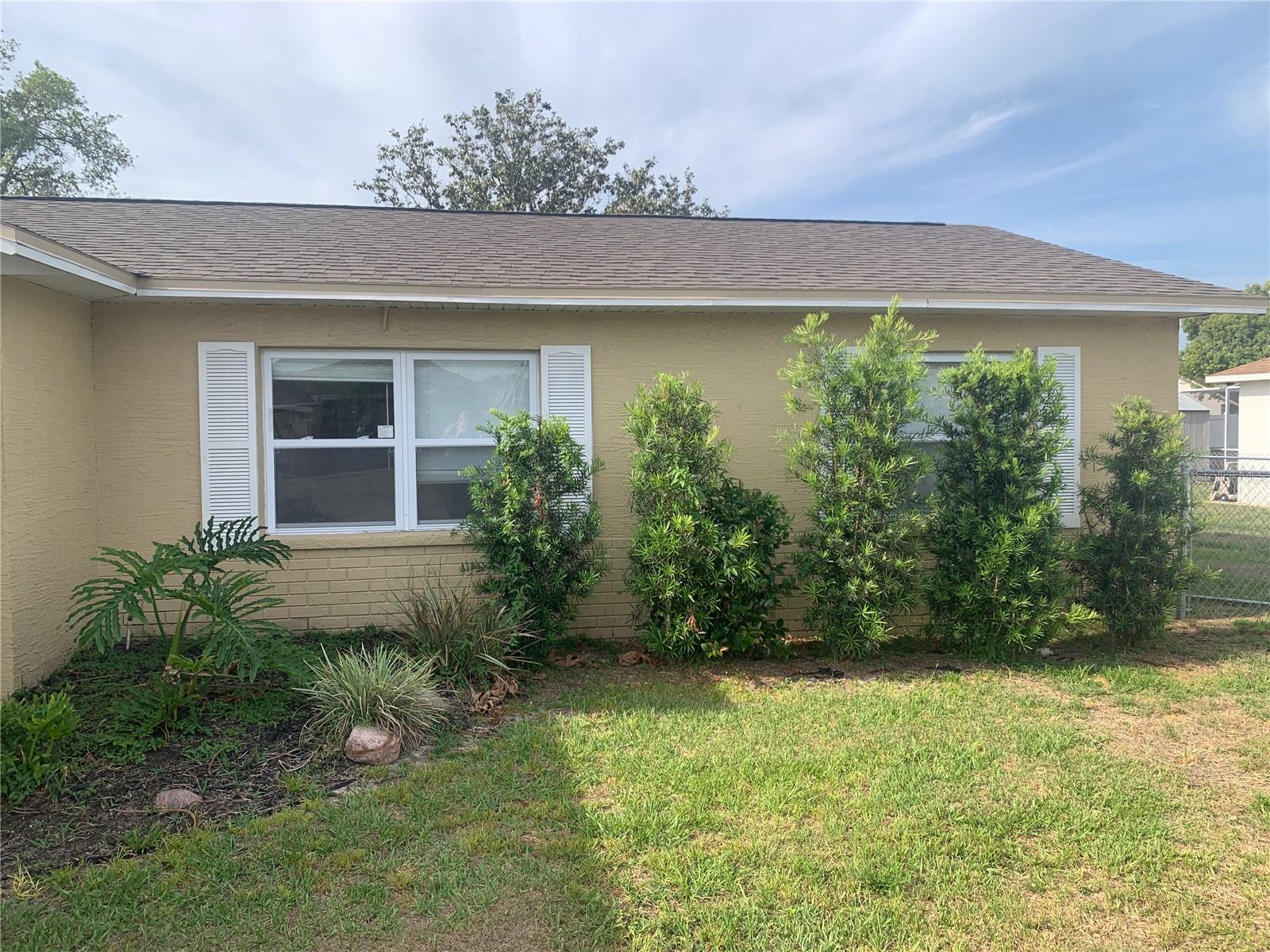 Image 4 of 28 For 10440 Gatling Street