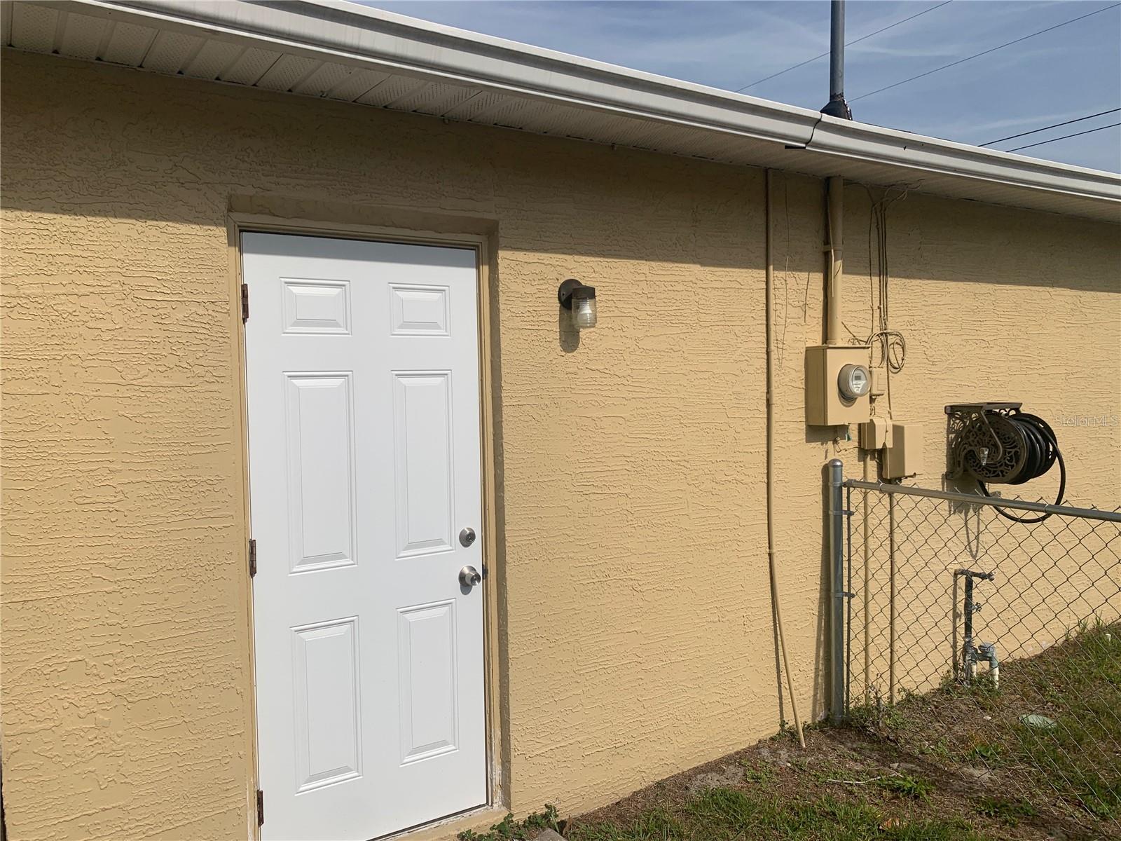Image 7 of 28 For 10440 Gatling Street