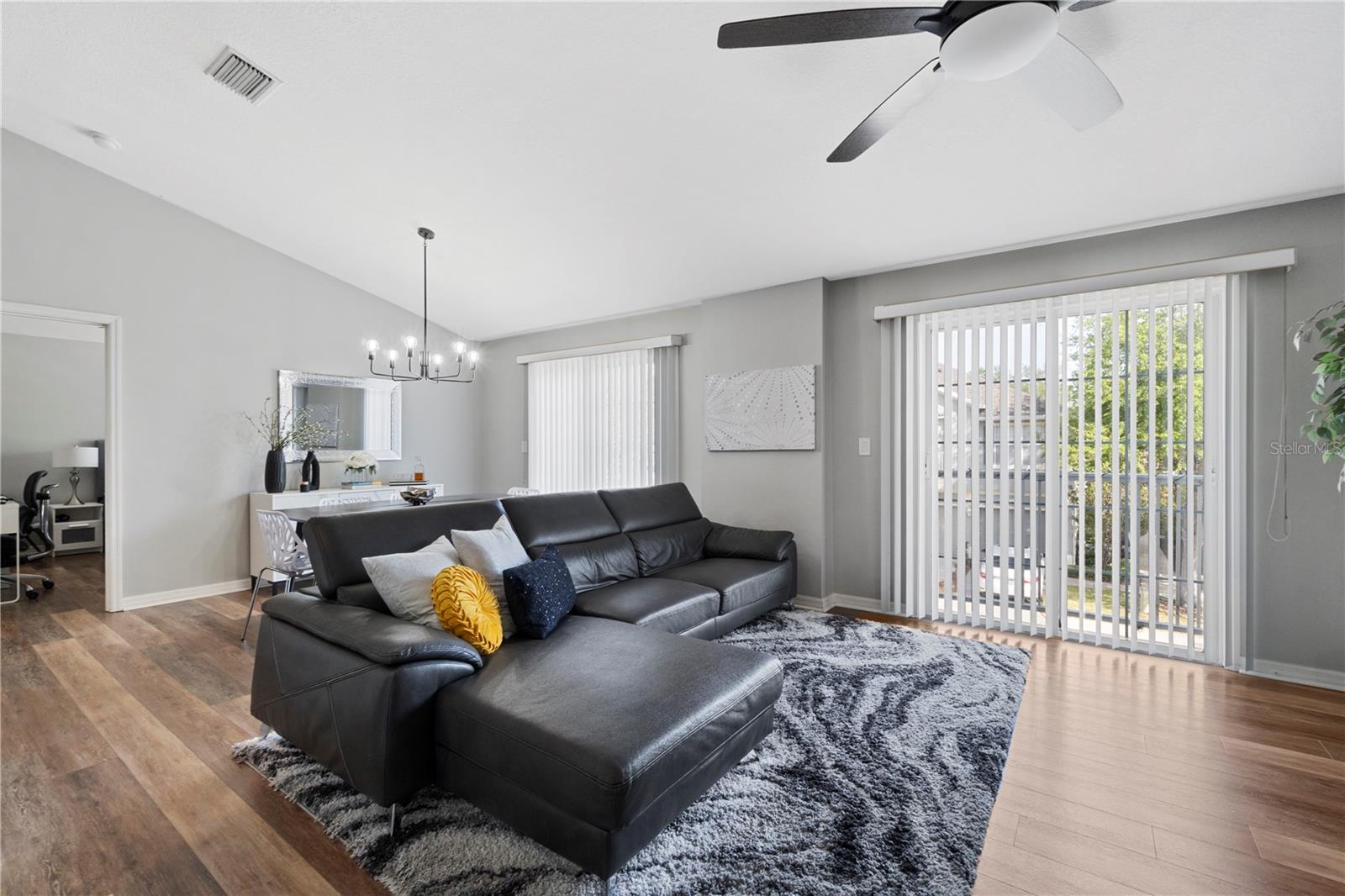 Image 11 of 27 For 6734 Breezy Palm Drive