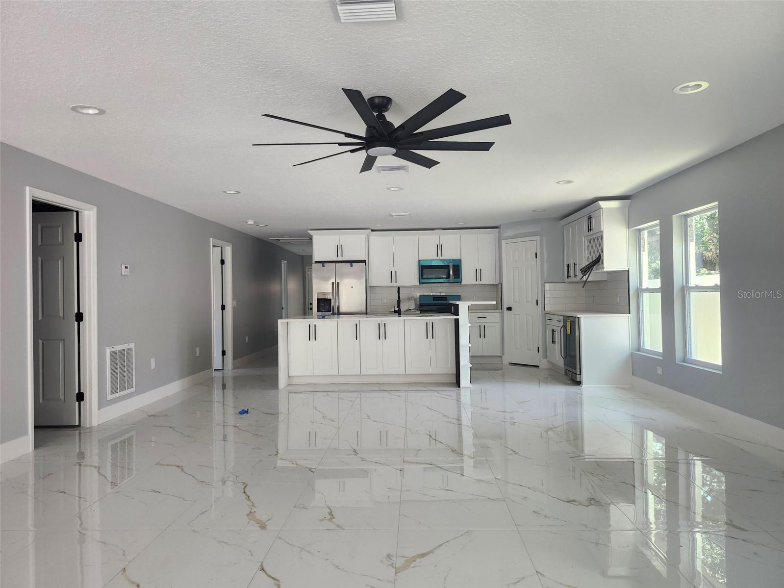 Image 2 of 19 For 2615 38th Avenue