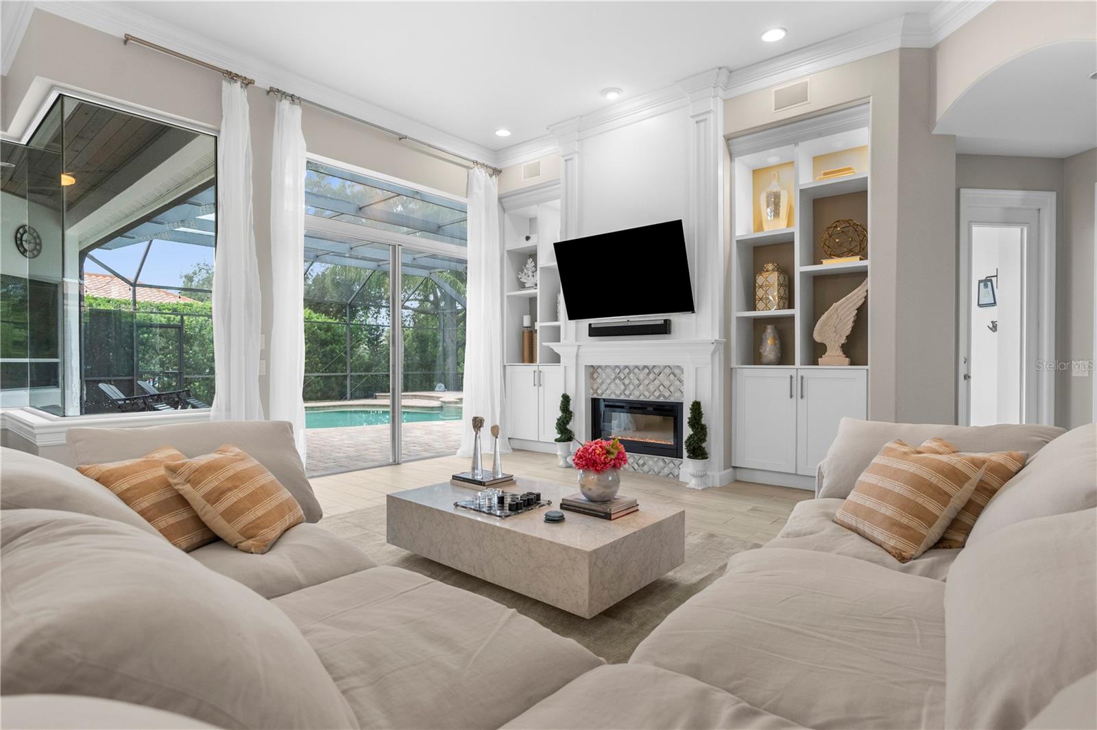 Image 10 of 52 For 14705 Castelletto Drive