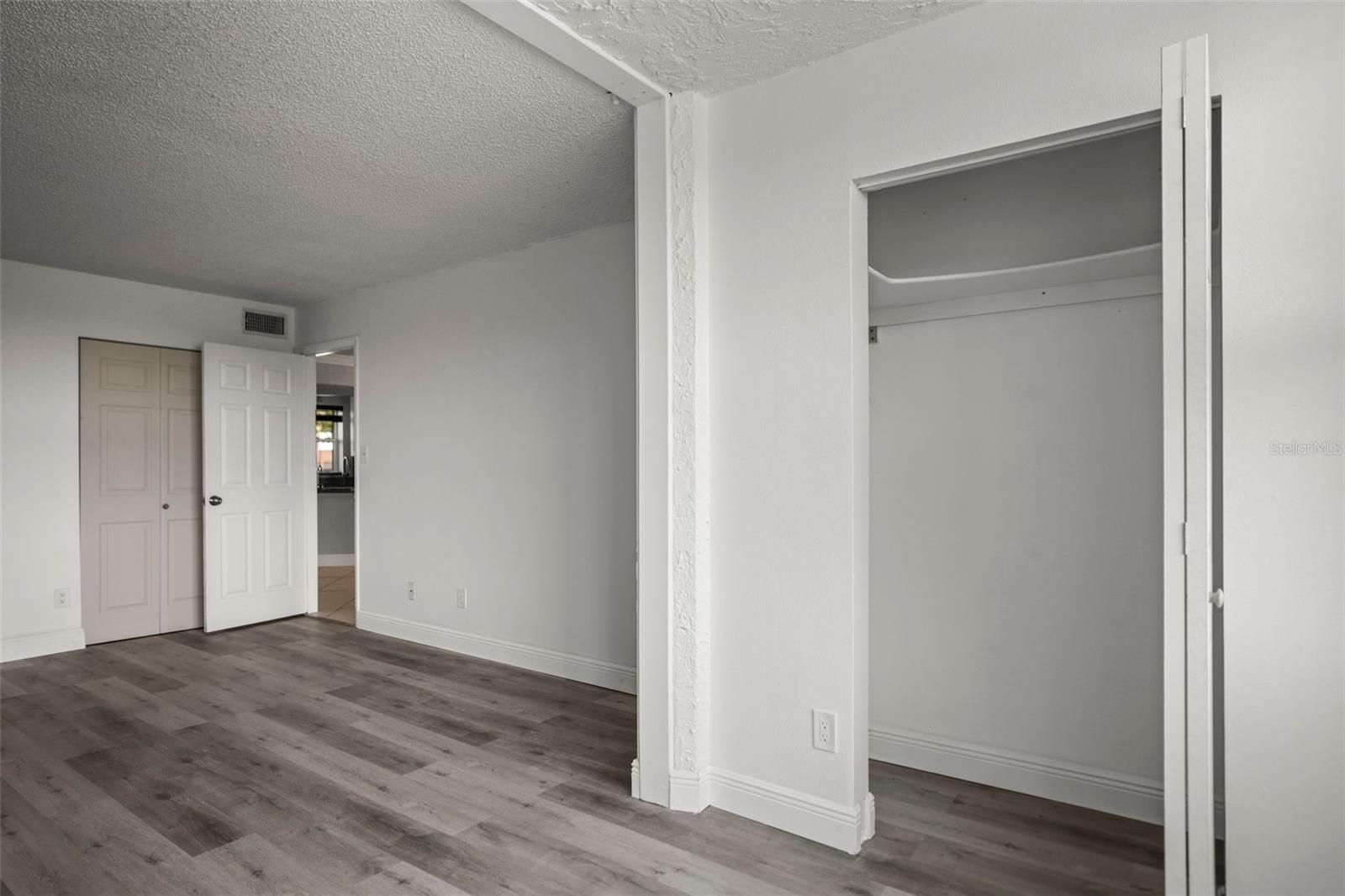 Image 30 of 49 For 1901 Oyster Catcher Lane 814