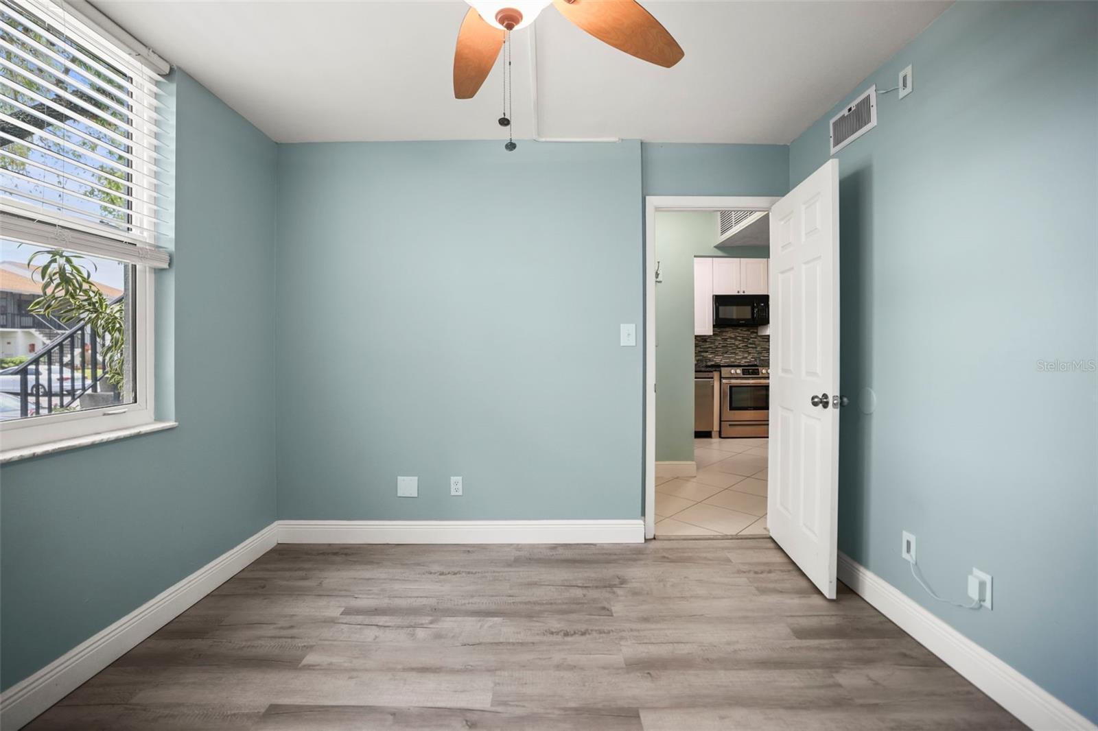 Image 33 of 49 For 1901 Oyster Catcher Lane 814