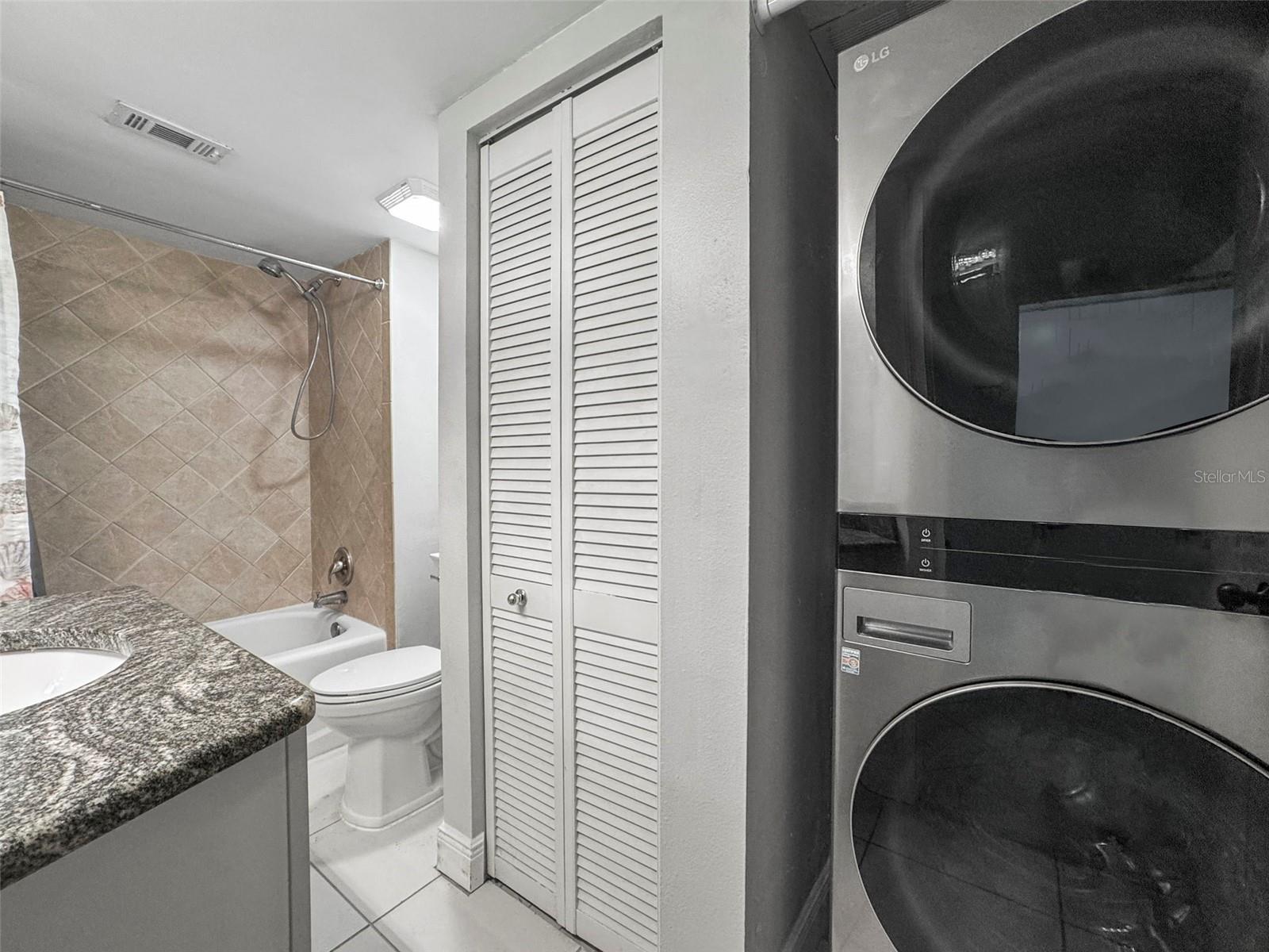 Image 35 of 49 For 1901 Oyster Catcher Lane 814