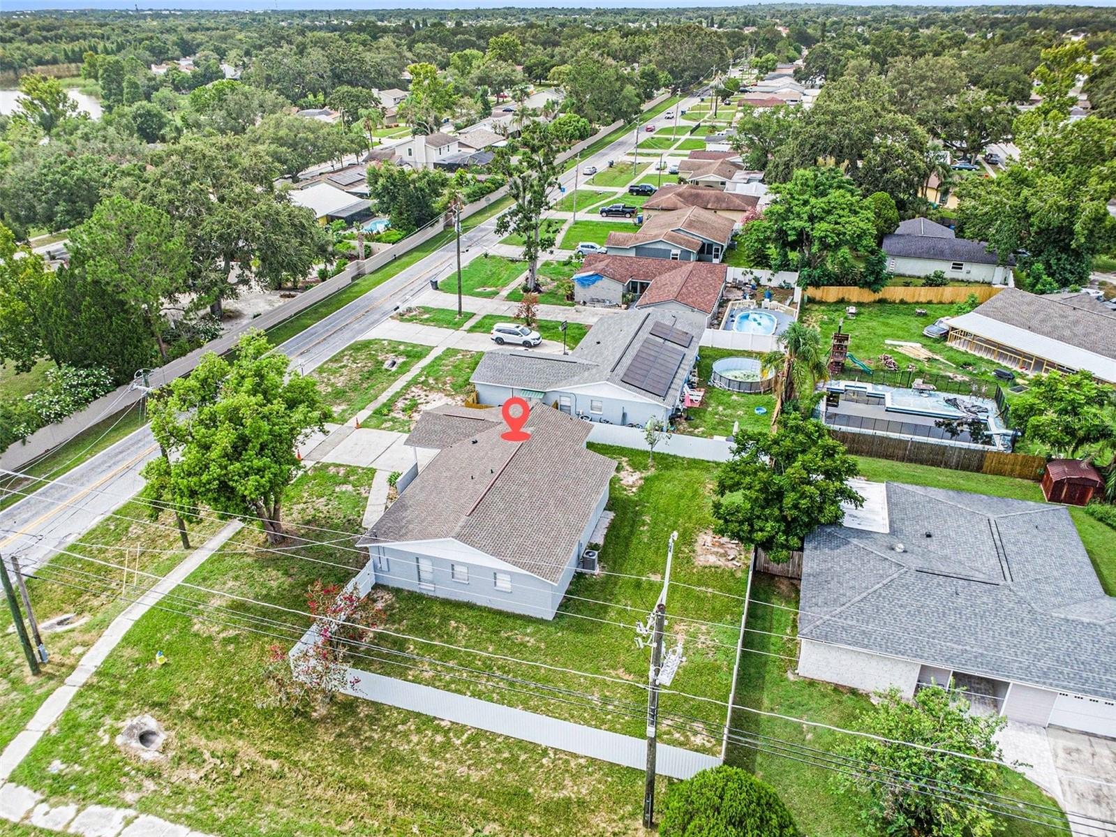 Listing photo id 1 for 1302 Highview Road